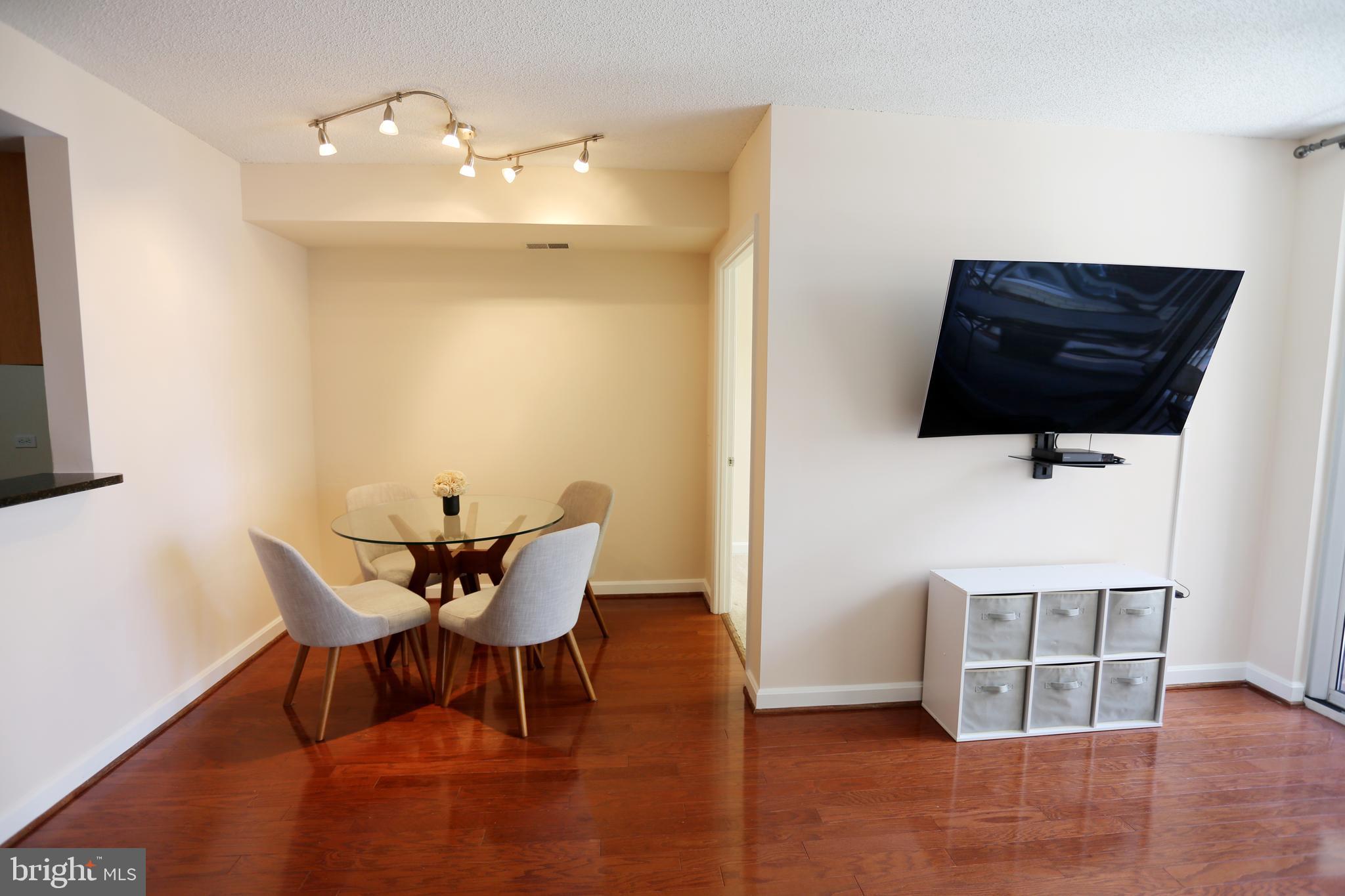 BALLSTON - Residential