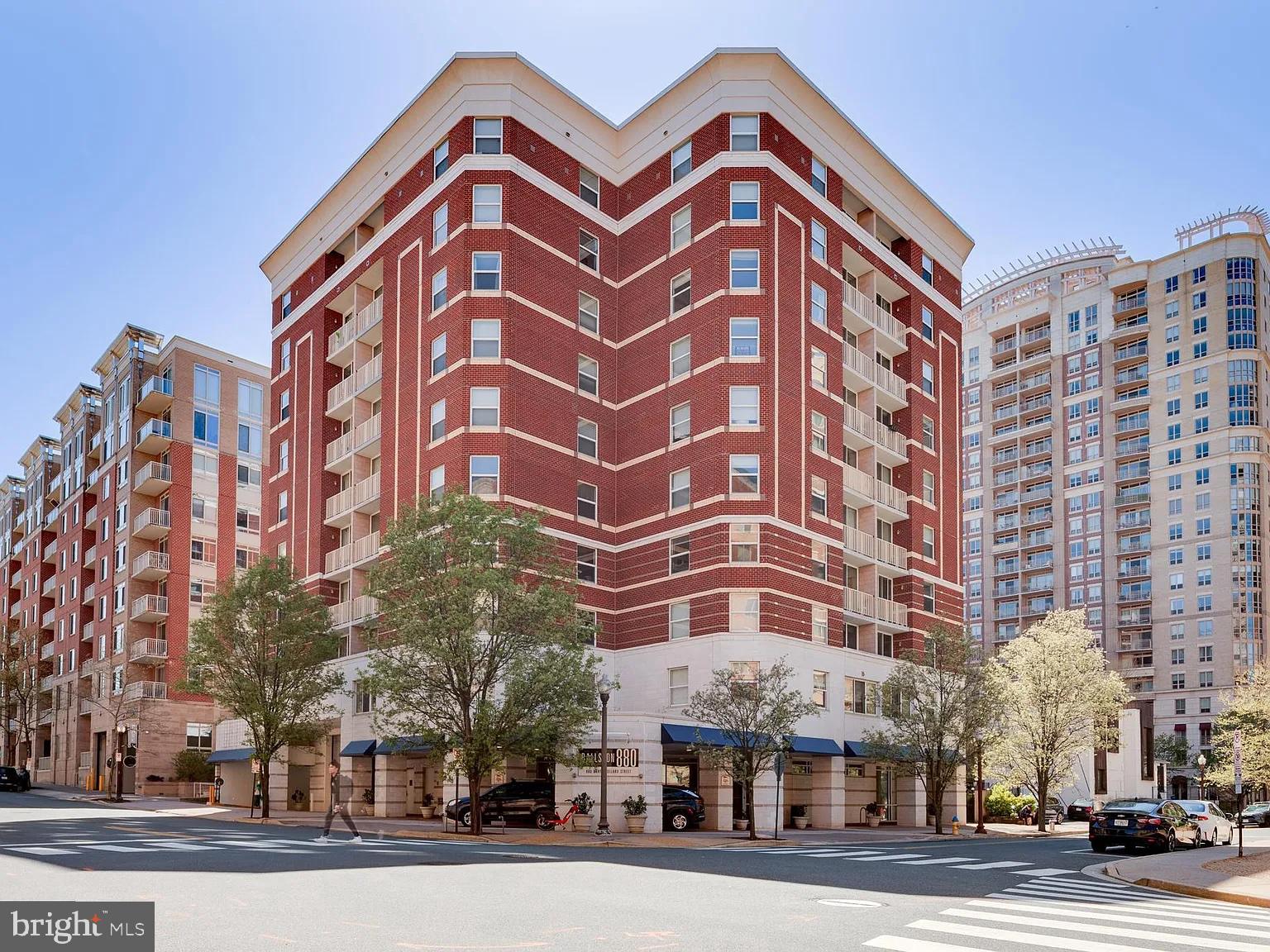 BALLSTON - Residential