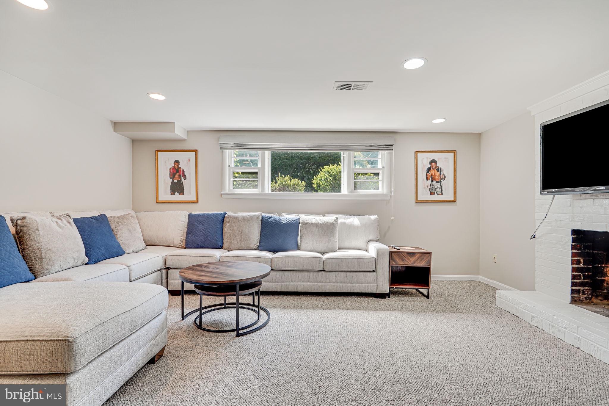 WESTWOOD PARK - Residential