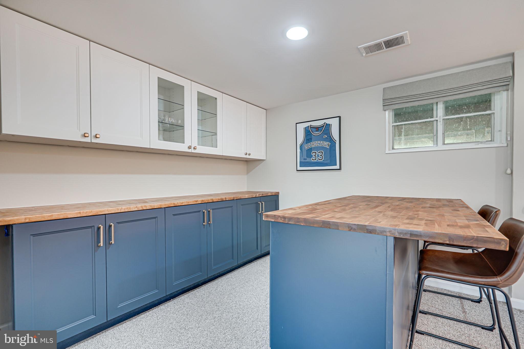 WESTWOOD PARK - Residential