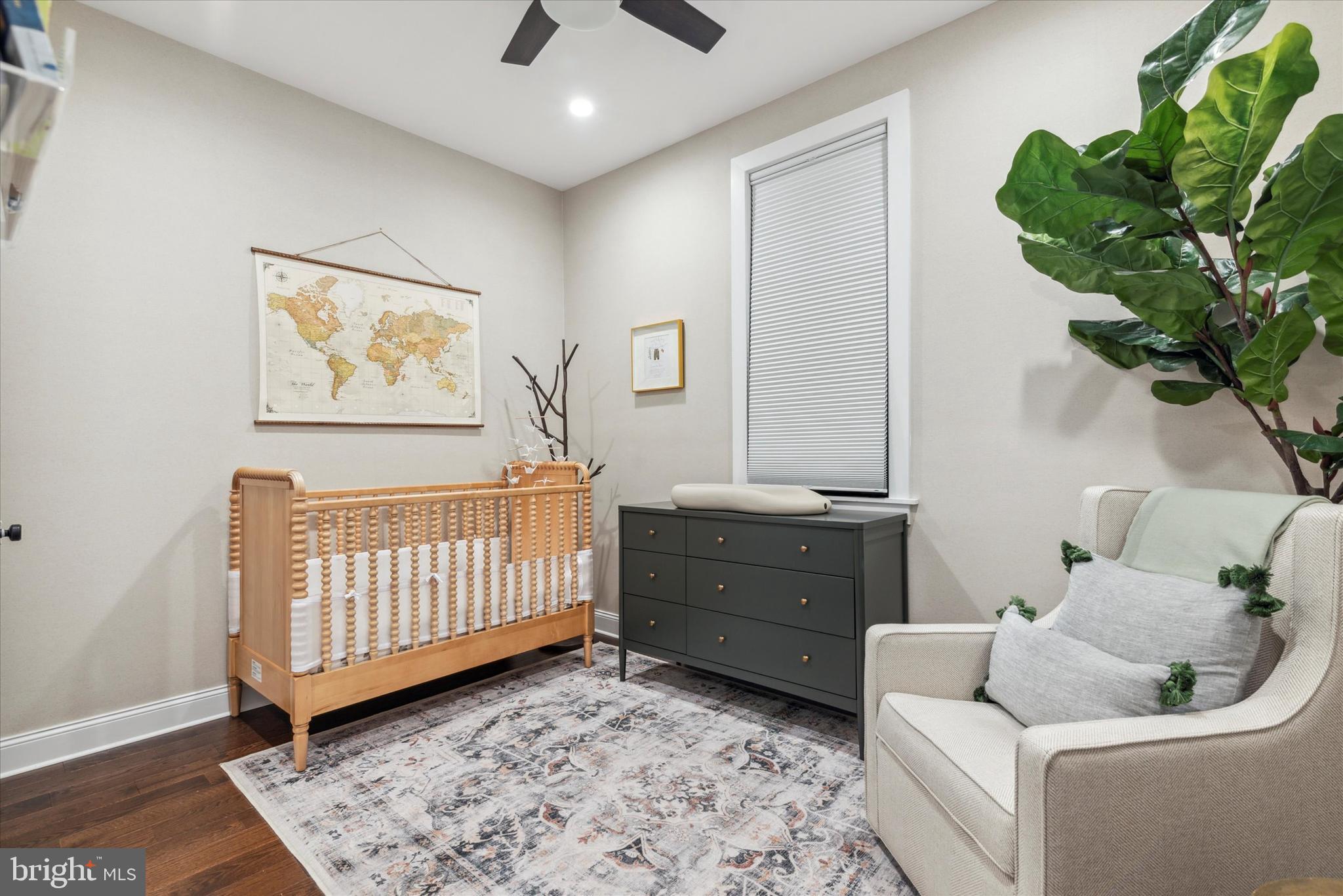 FAIRMOUNT - Residential