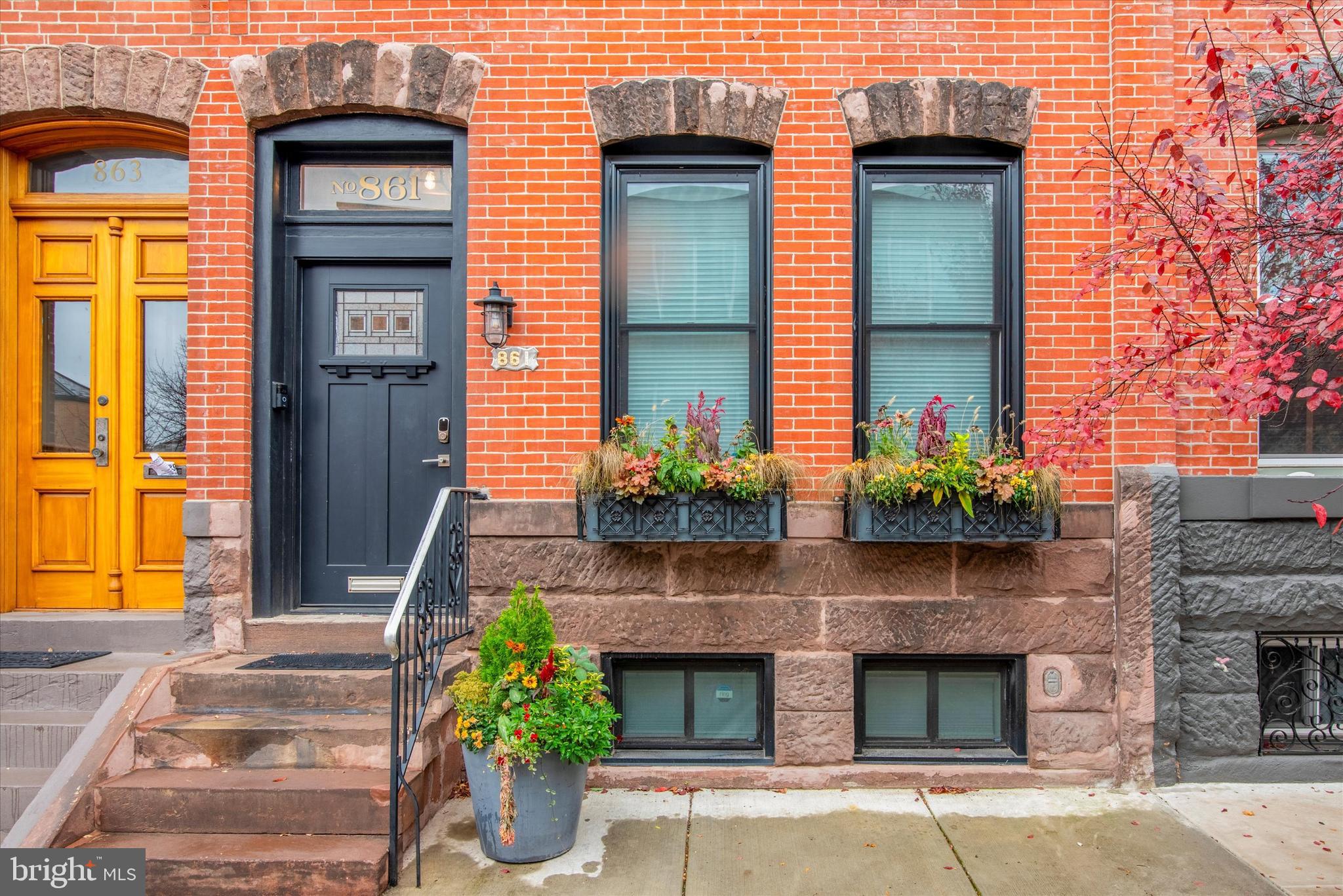 FAIRMOUNT - Residential