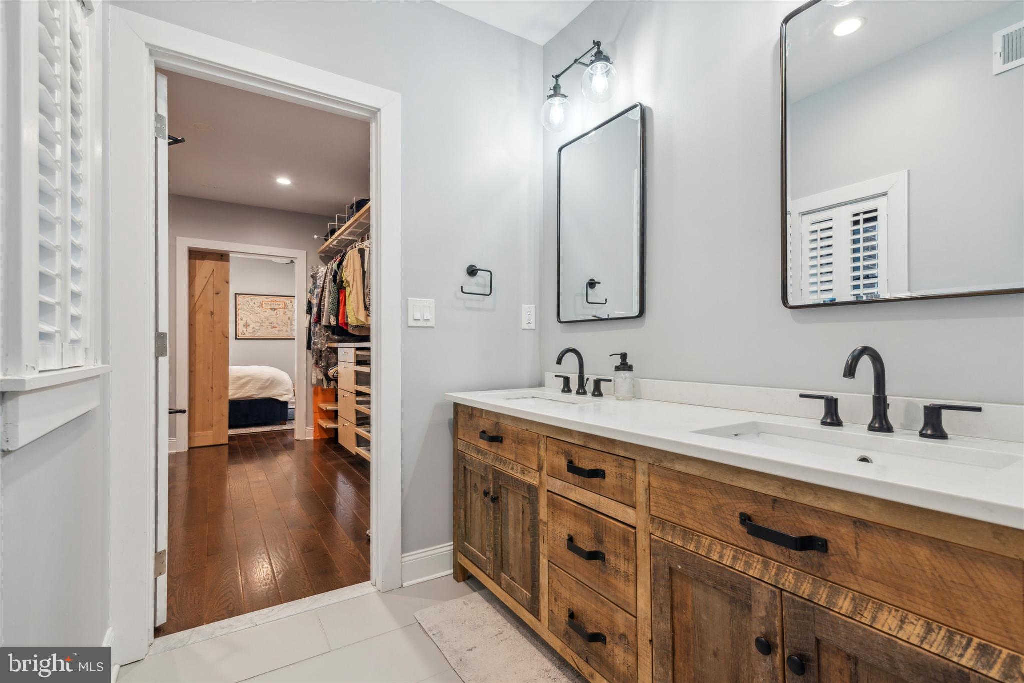 FAIRMOUNT - Residential