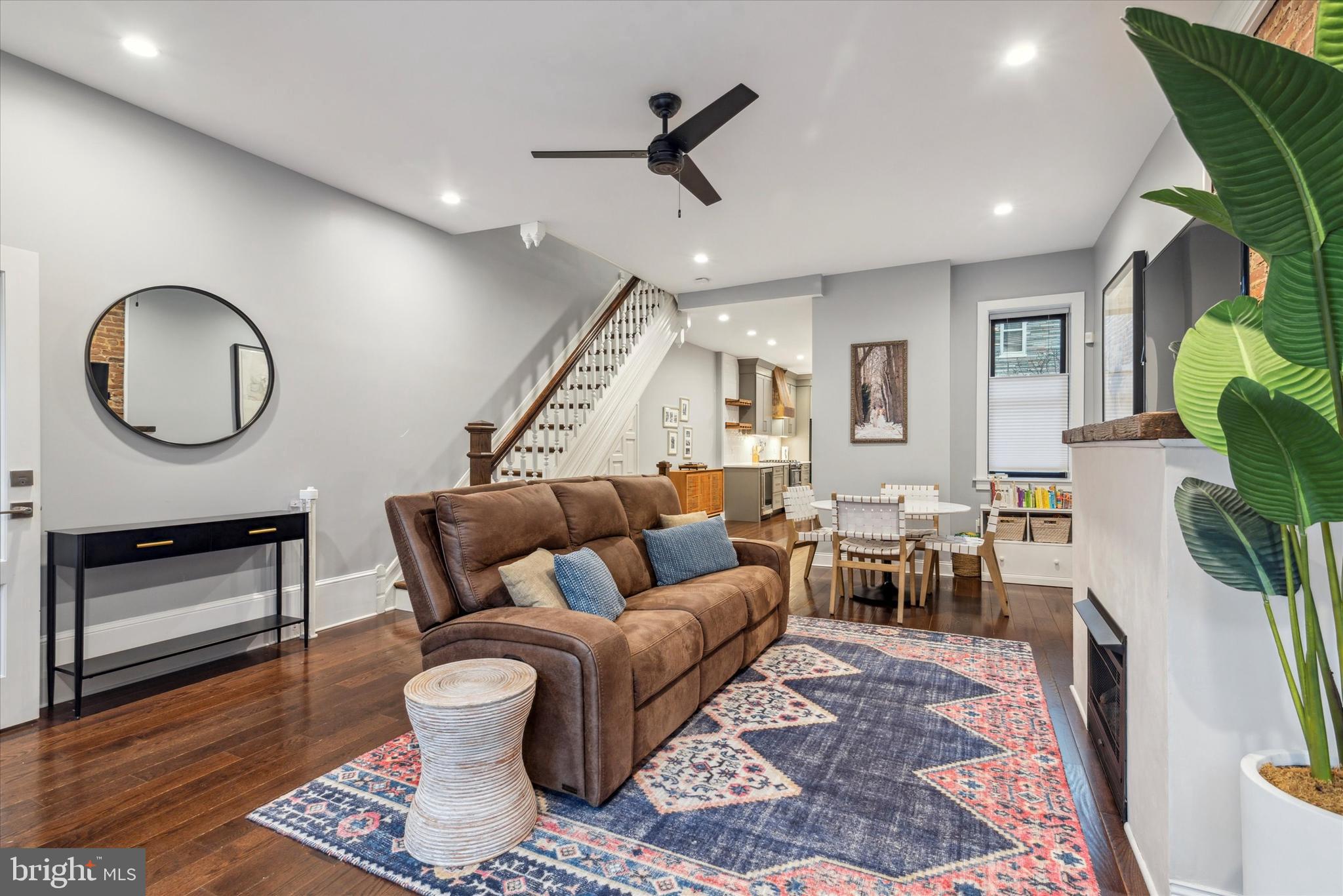 FAIRMOUNT - Residential