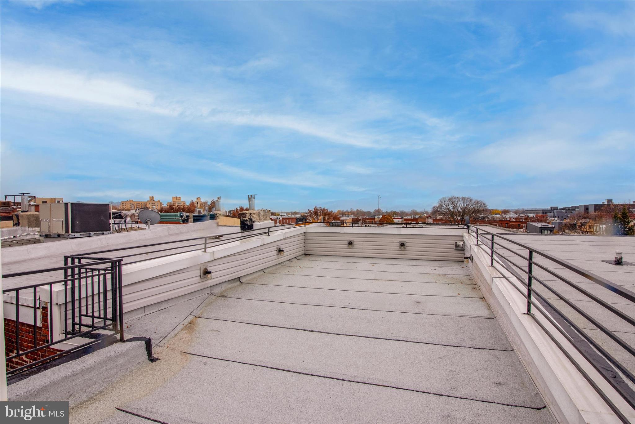 FAIRMOUNT - Residential