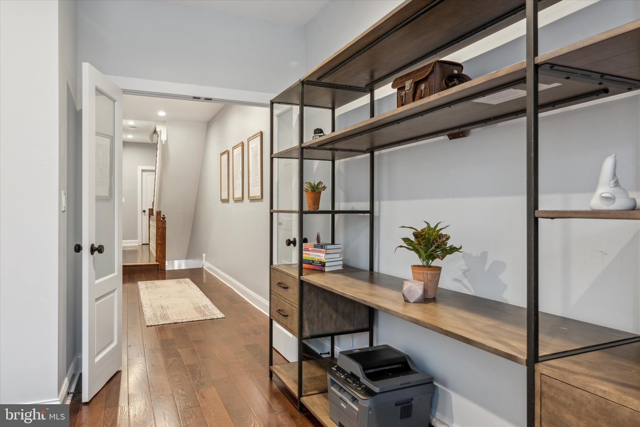 FAIRMOUNT - Residential