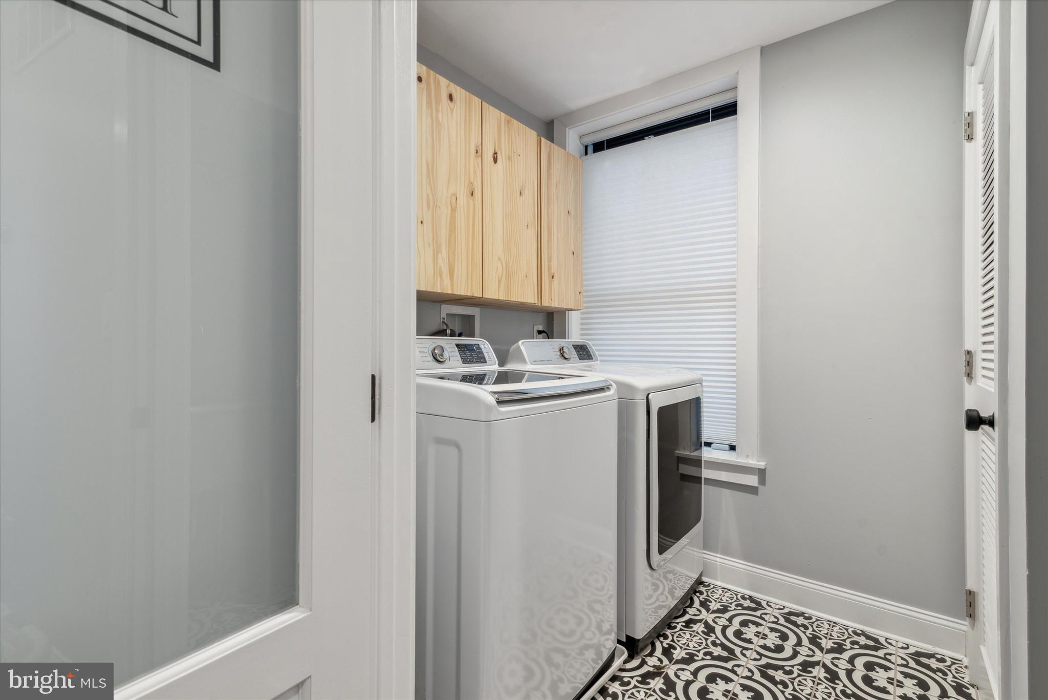 FAIRMOUNT - Residential