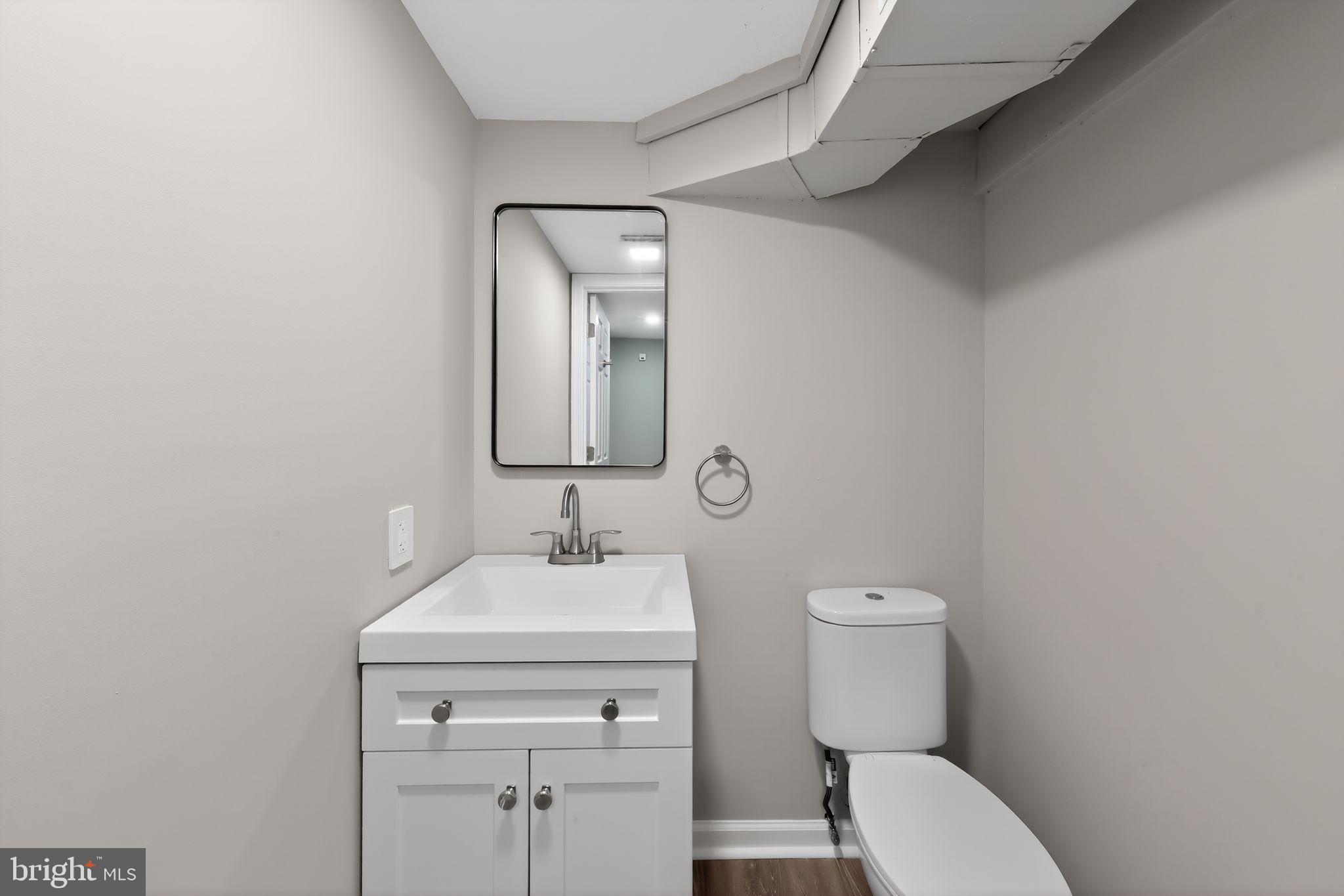 COLLINS PARK - Residential