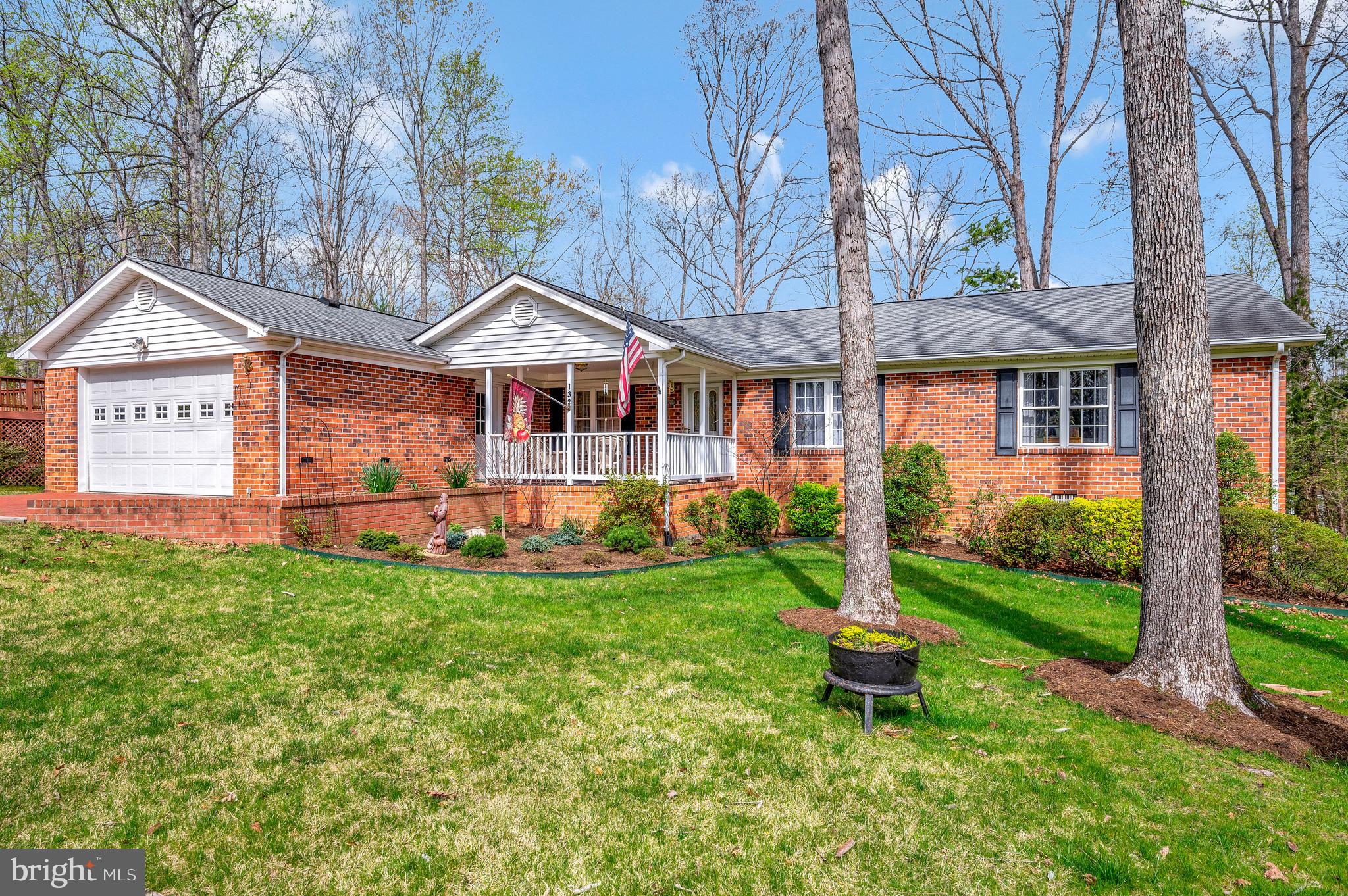 LAKE OF THE WOODS - Residential