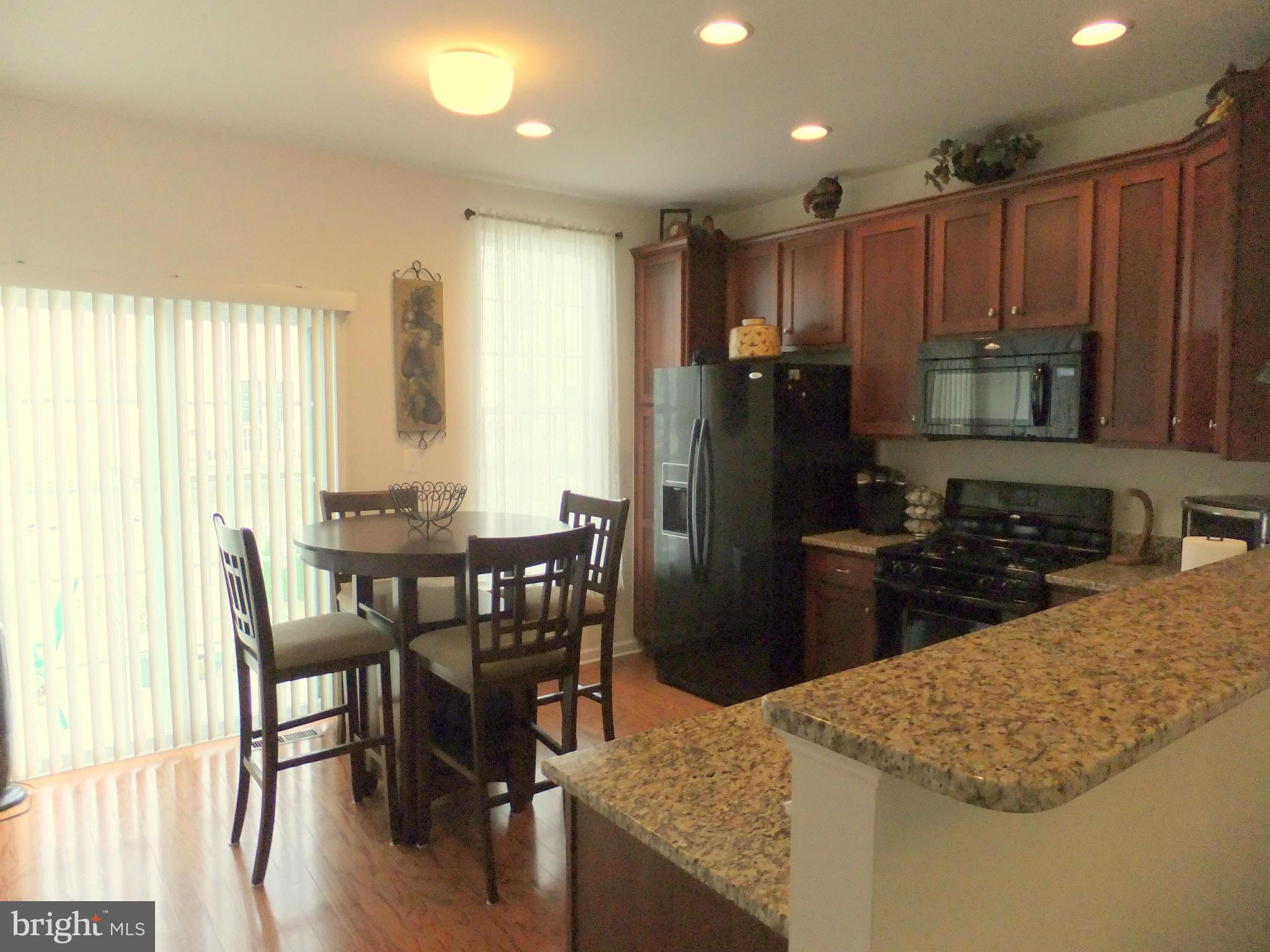 AMBERLEA AT SOUTH RIDING - Residential Lease