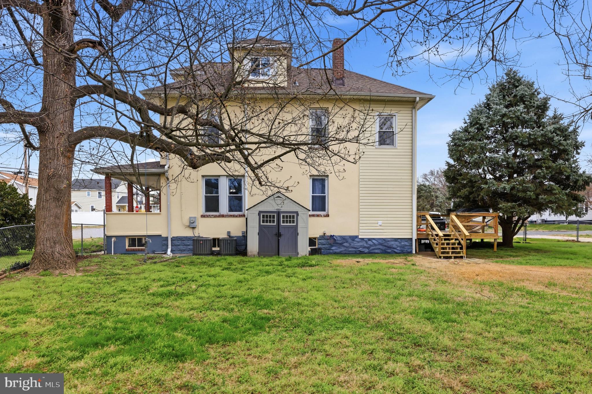 FERNDALE FARMS - Residential