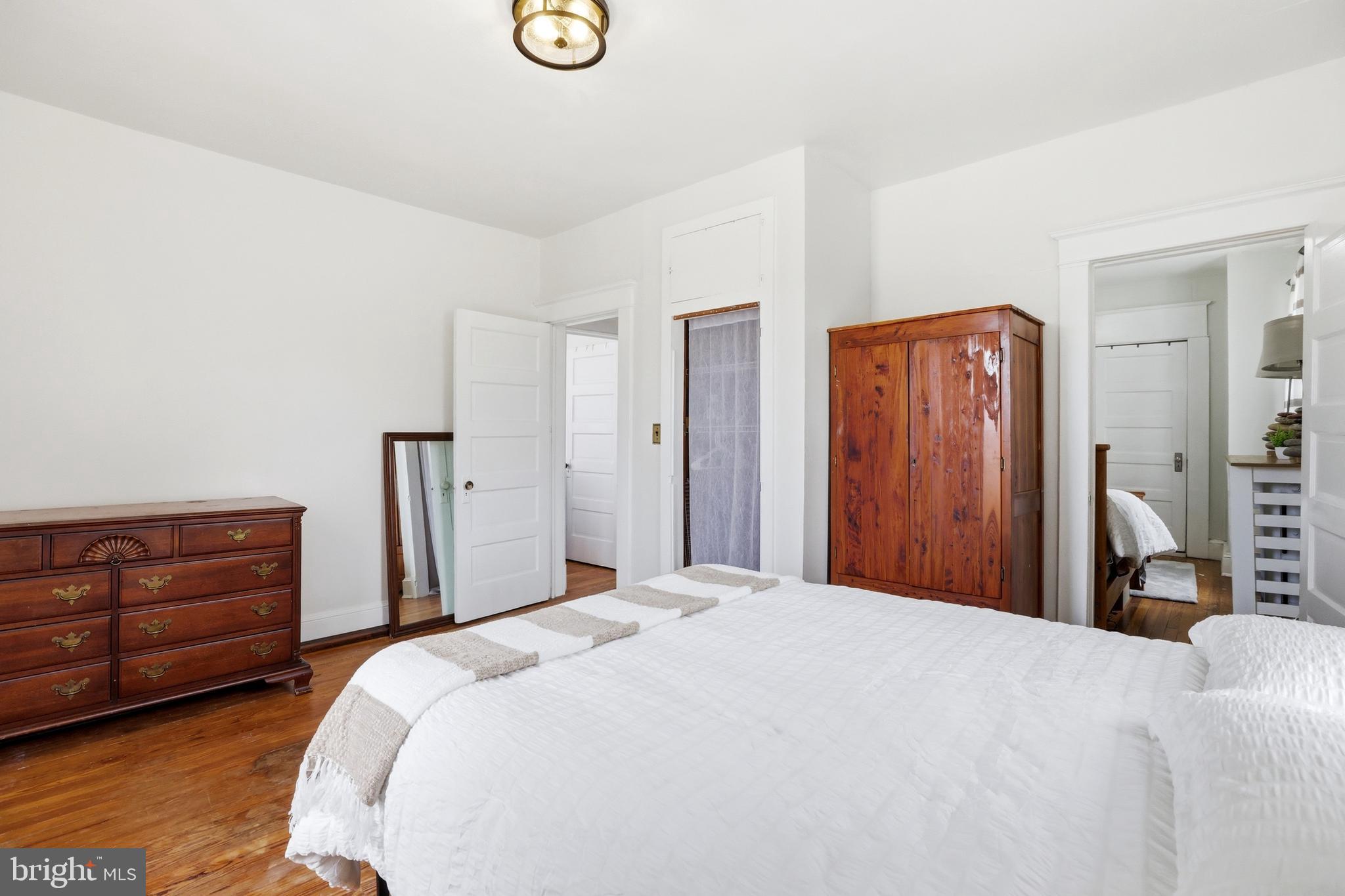 FERNDALE FARMS - Residential