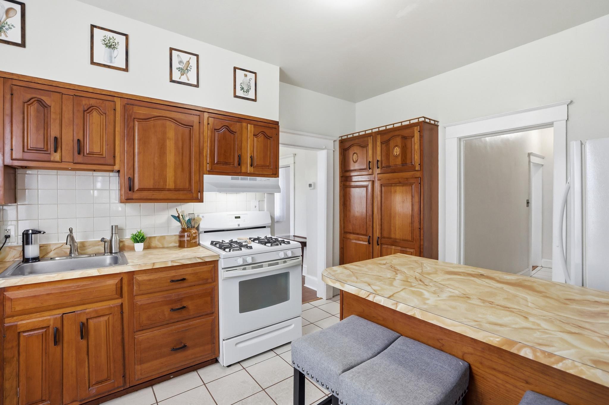 FERNDALE FARMS - Residential
