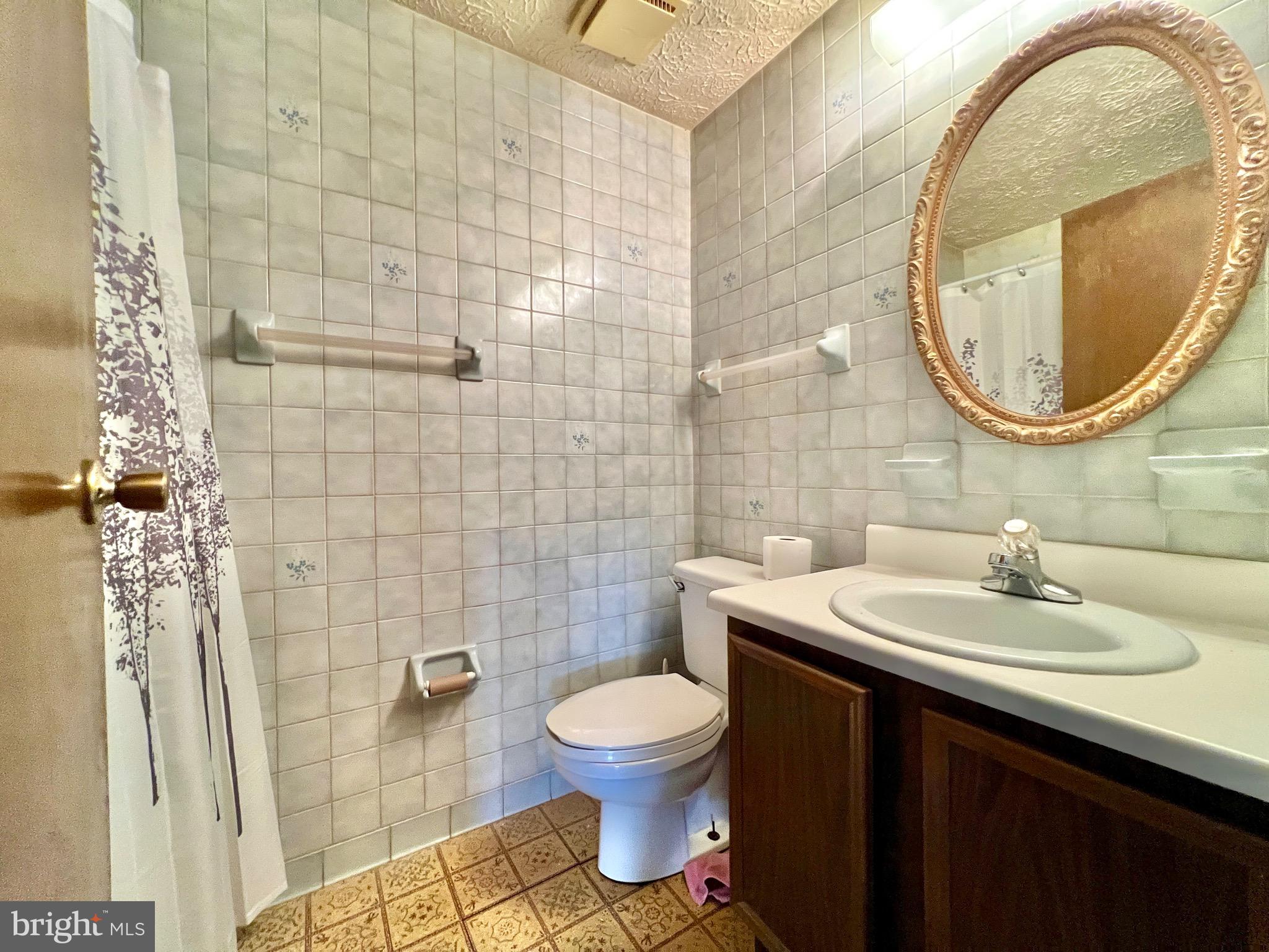 AMBERTOWNE - Residential