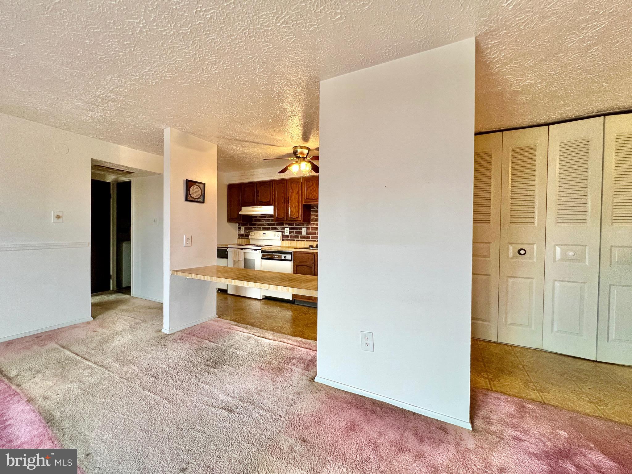 AMBERTOWNE - Residential