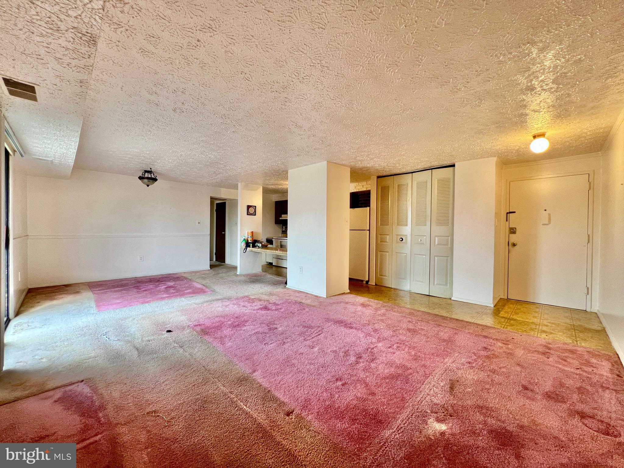 AMBERTOWNE - Residential