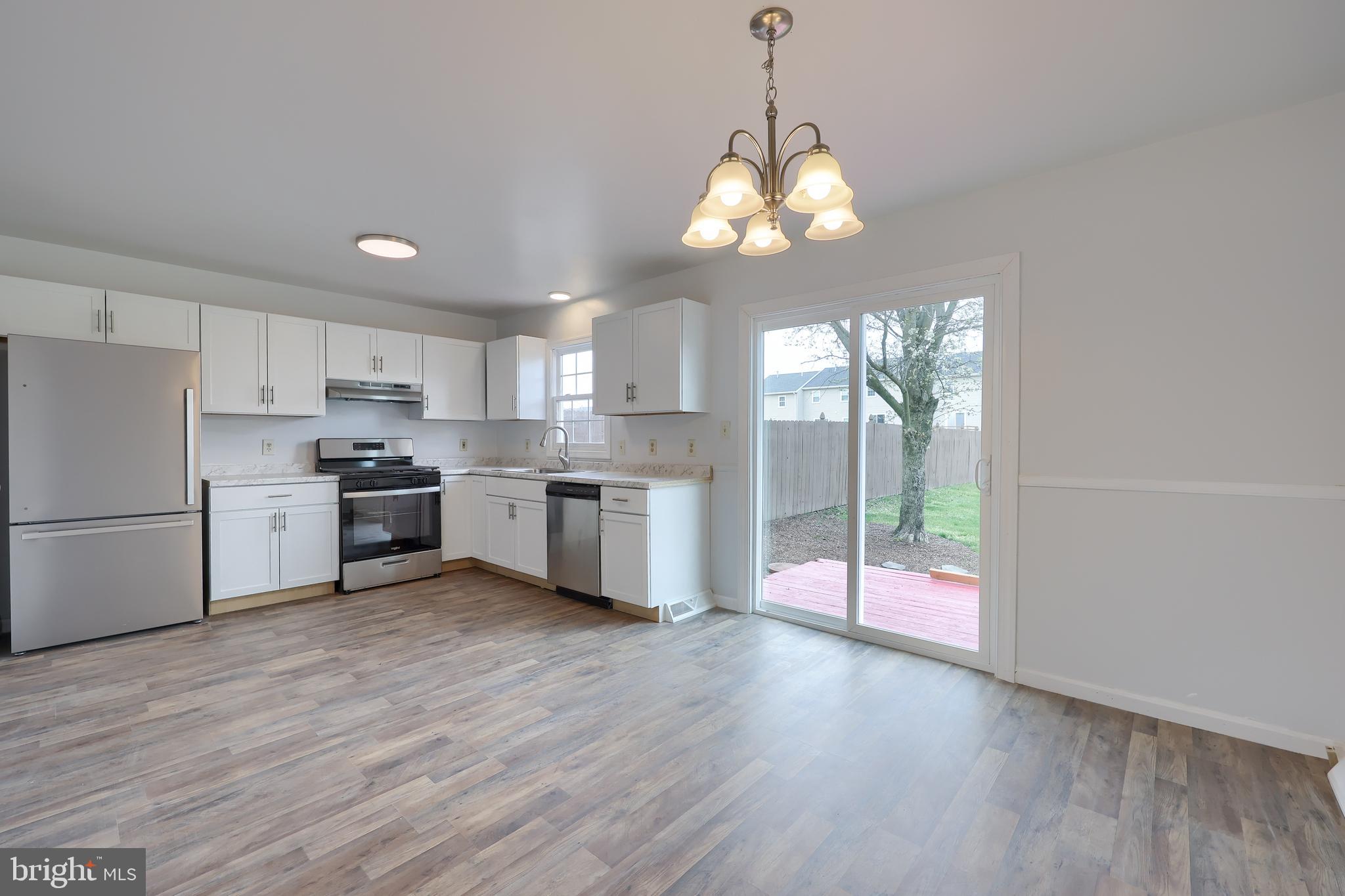 WOODMONT - Residential