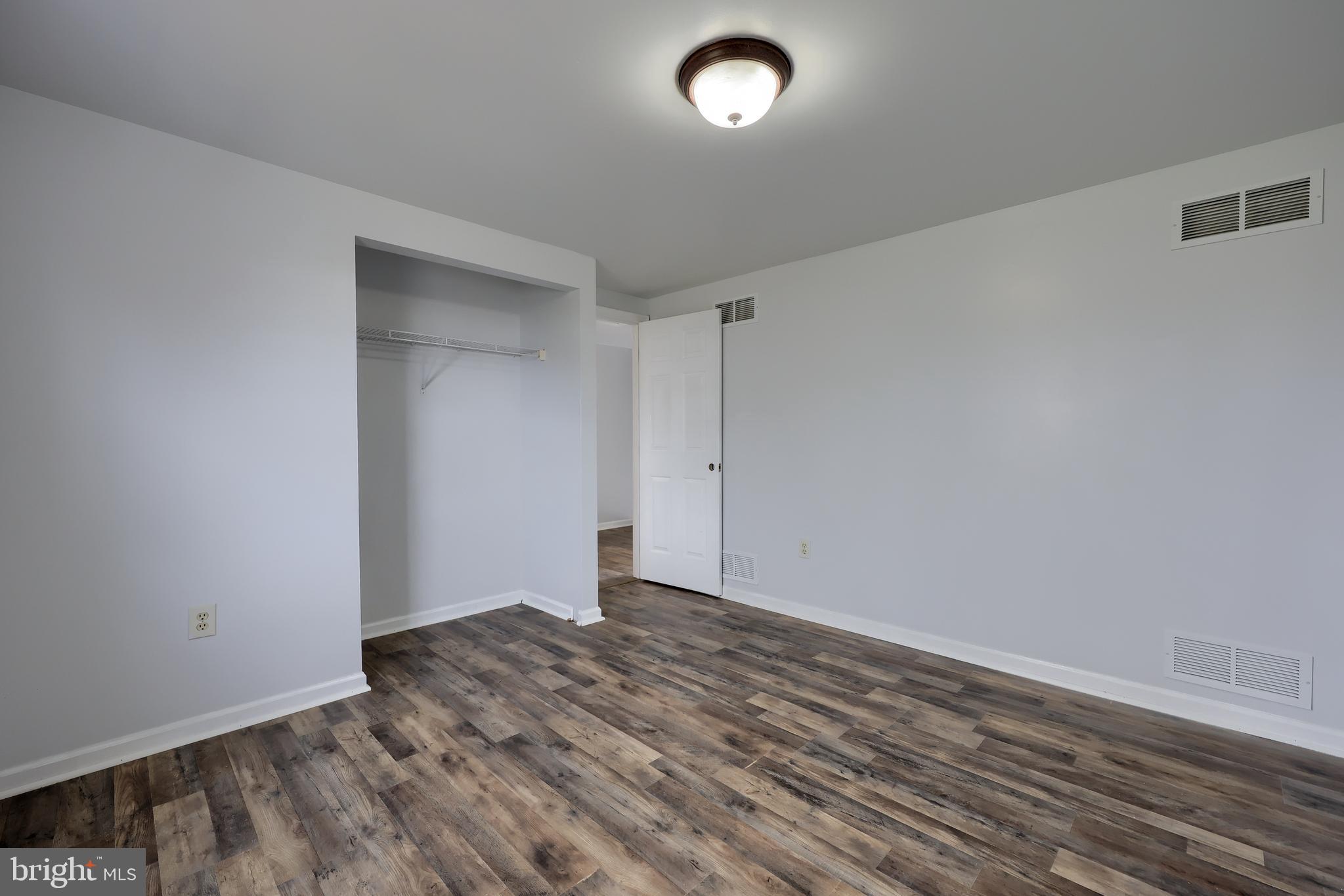 WOODMONT - Residential