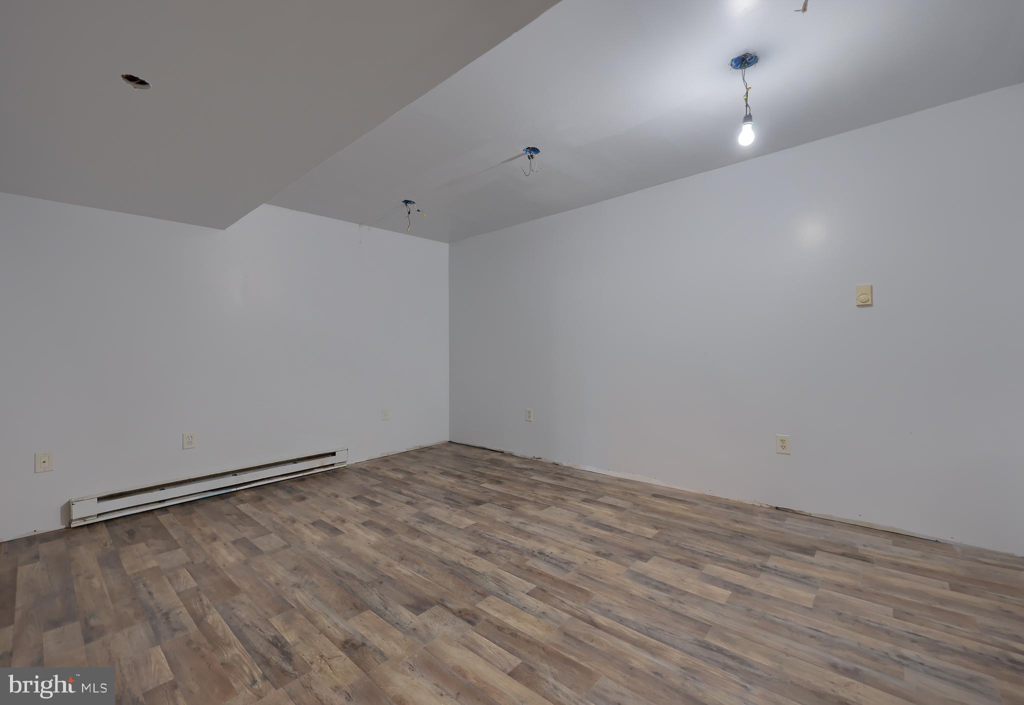 WOODMONT - Residential