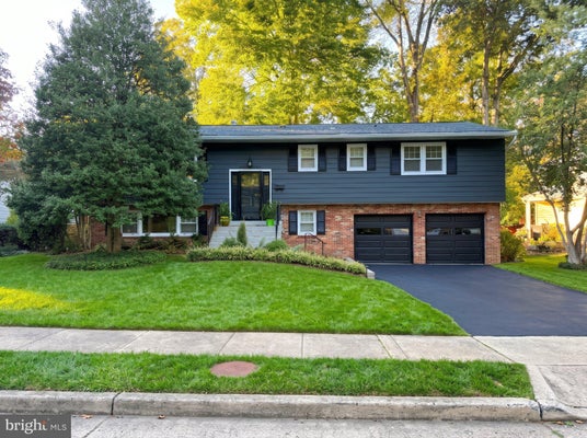 8314 EPINARD CT, ANNANDALE, VA 22003 - Image b6c97cc08c0cfc267eb739cf764ed2d2/4162196043