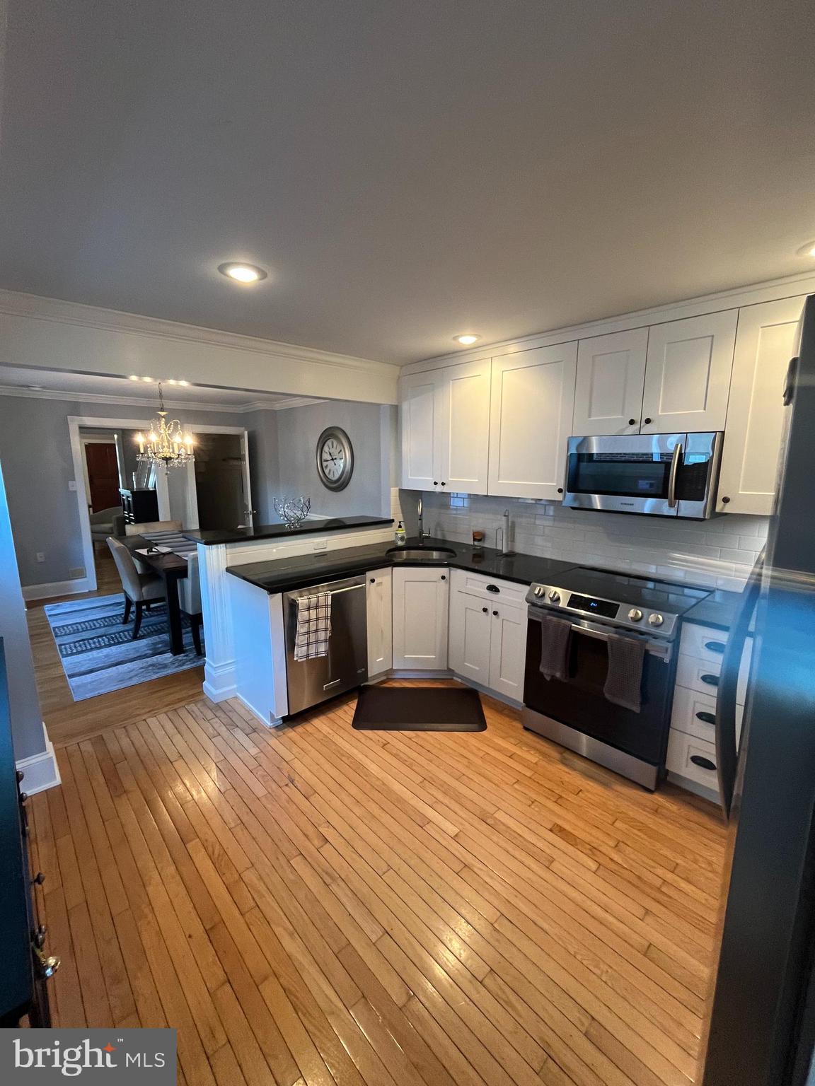 000 - Residential Lease