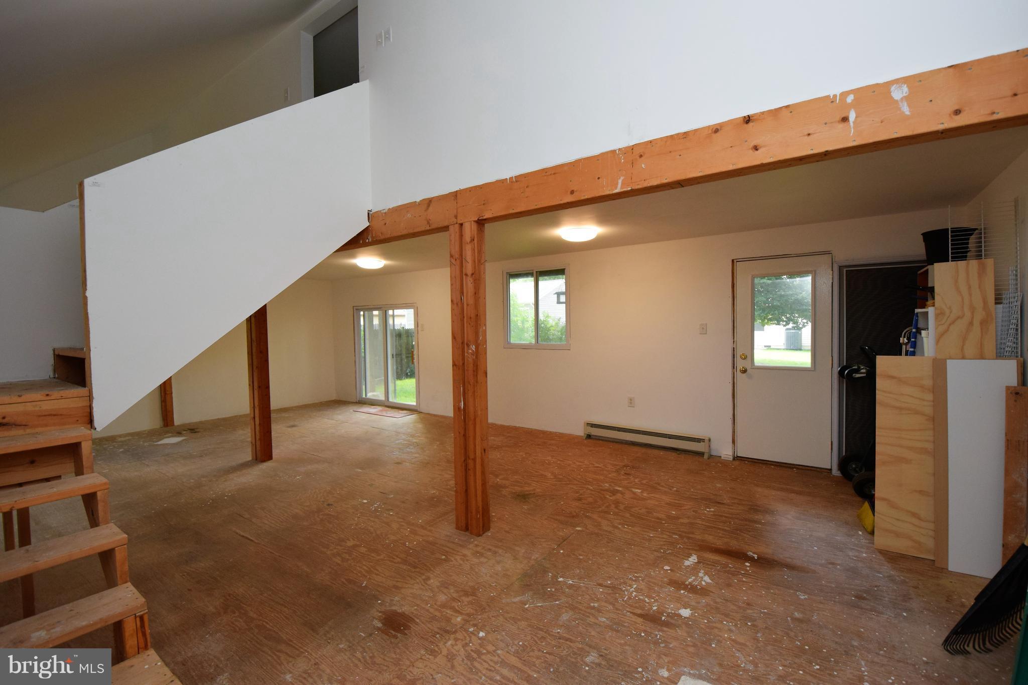 WETHERSFIELD - Residential