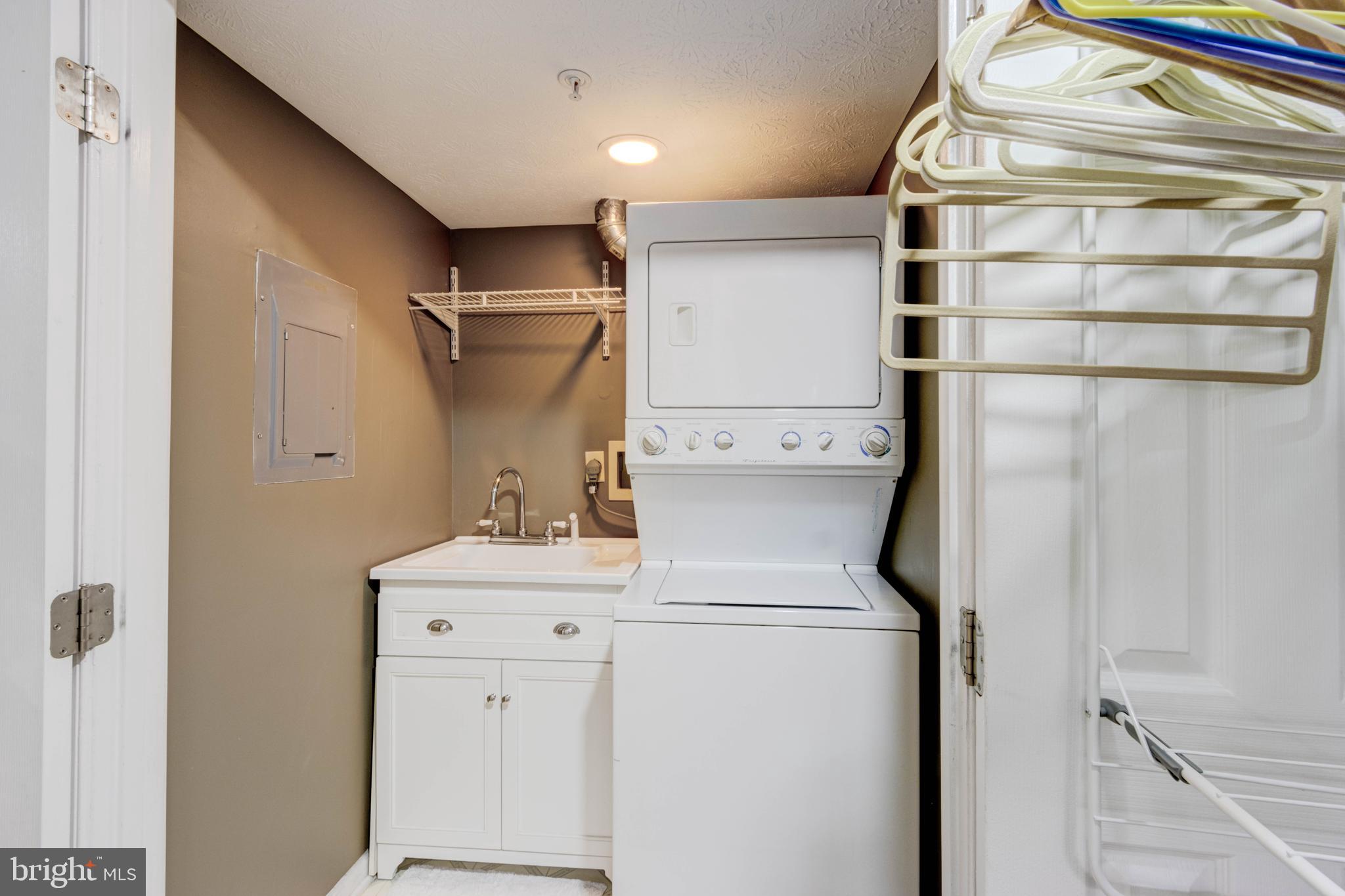 GREENSPRING EAST - Residential