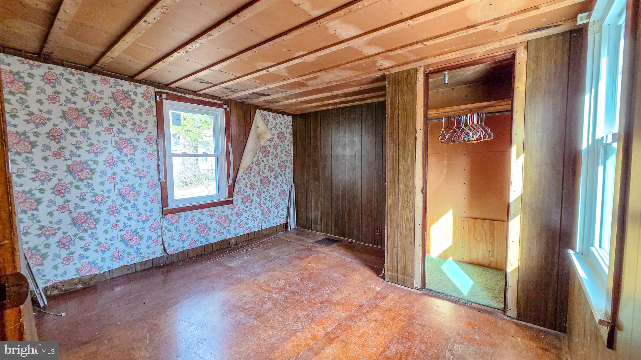 SPRINGFIELD - Residential