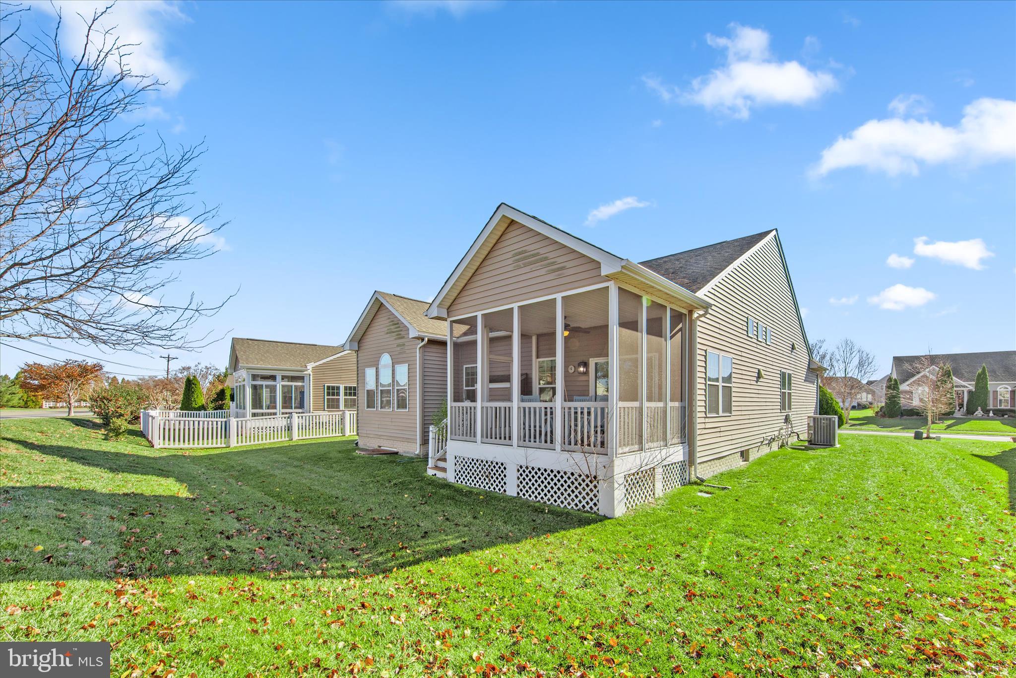 VINCENT OVERLOOK - Residential