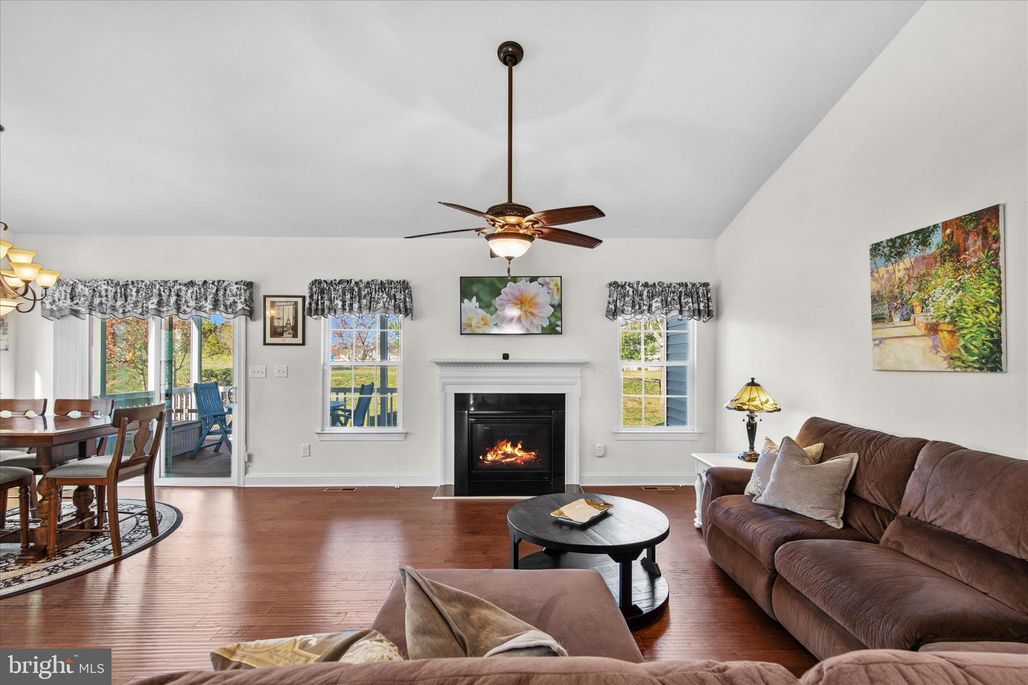 VINCENT OVERLOOK - Residential