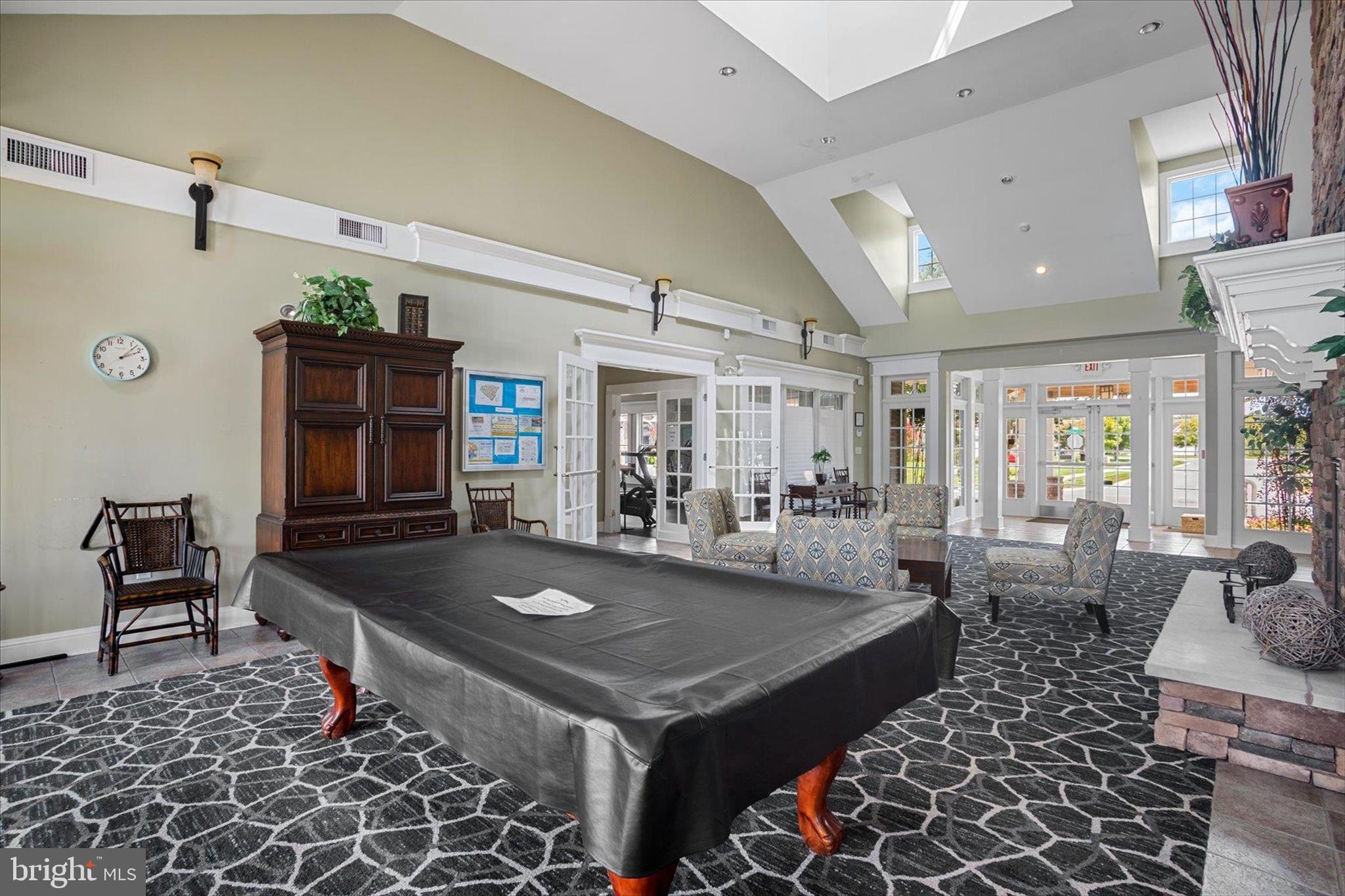 VINCENT OVERLOOK - Residential