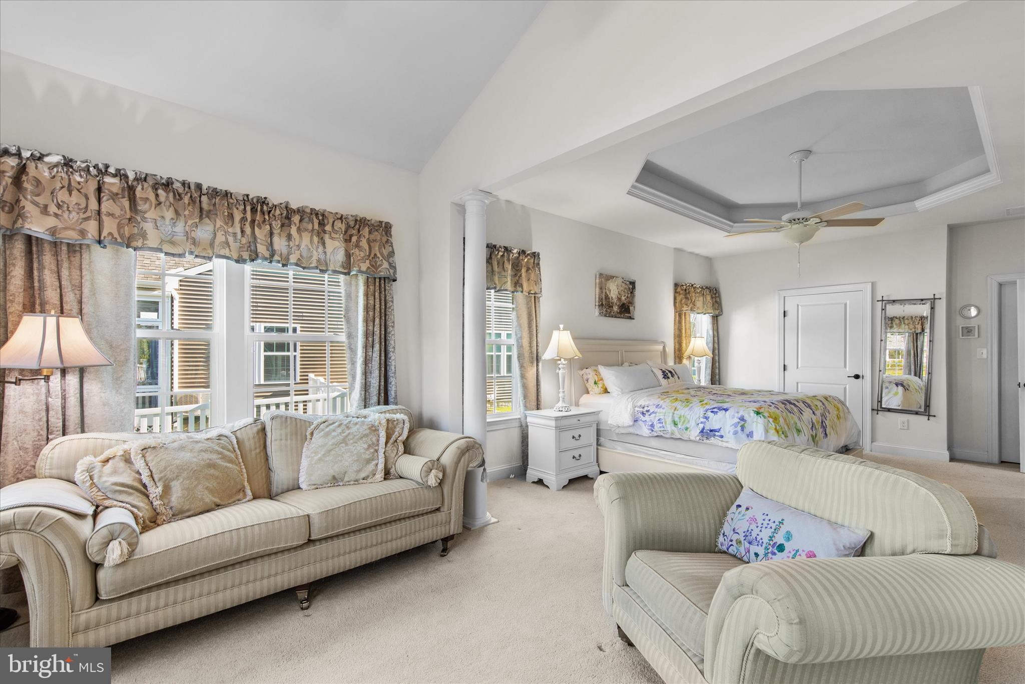 VINCENT OVERLOOK - Residential