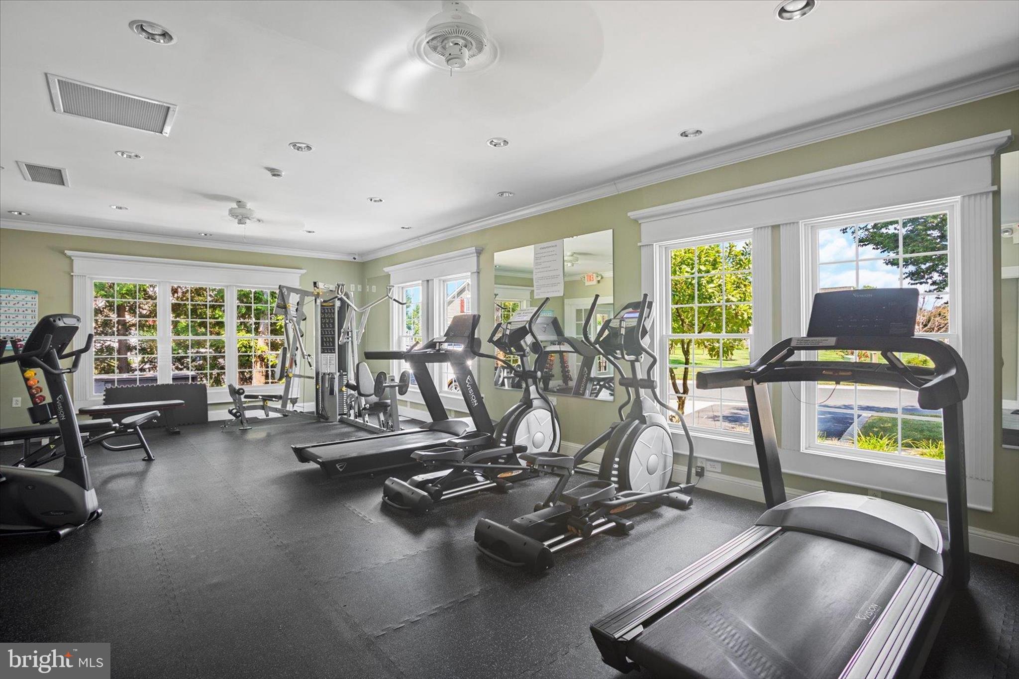 VINCENT OVERLOOK - Residential