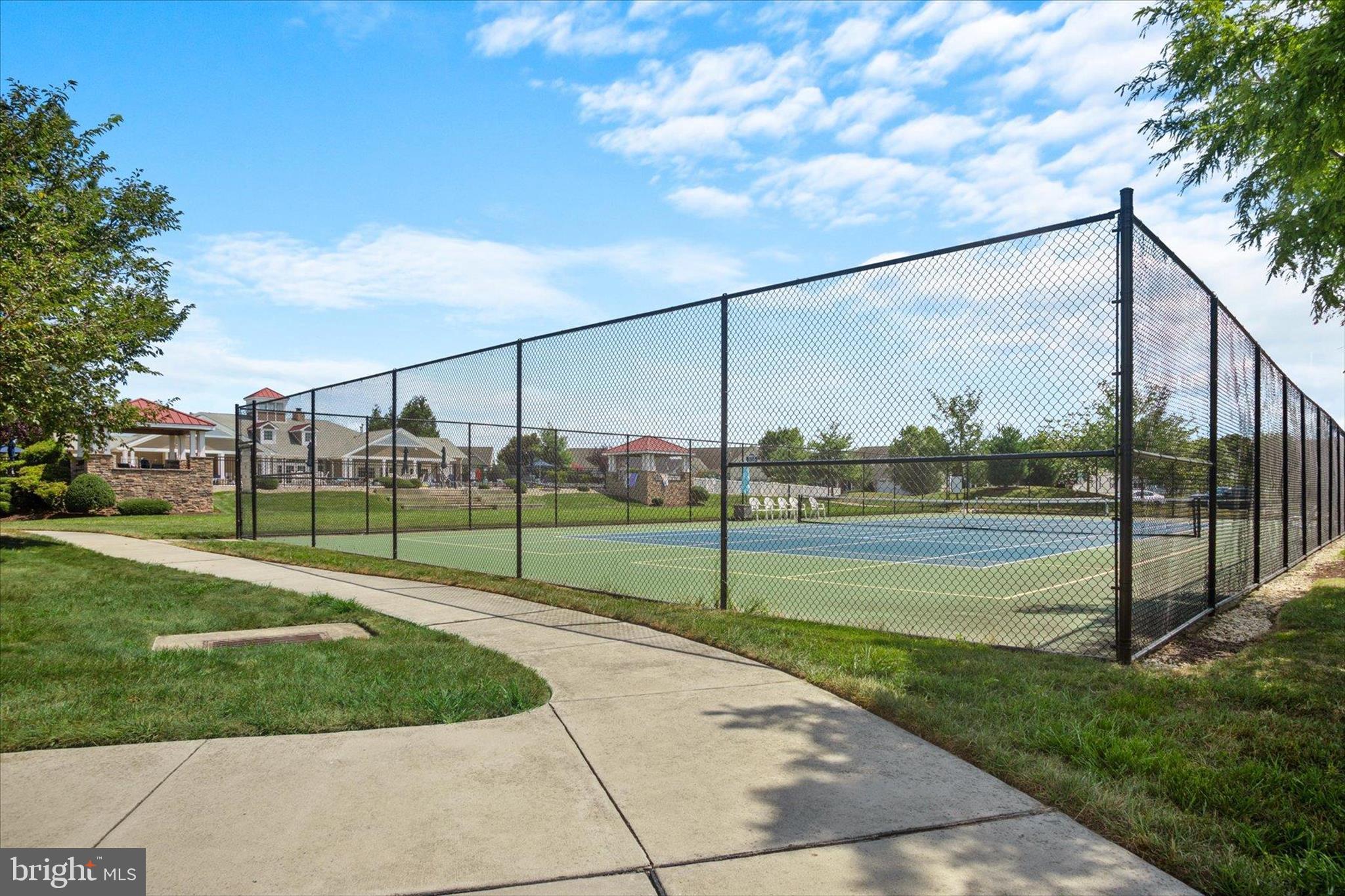 VINCENT OVERLOOK - Residential