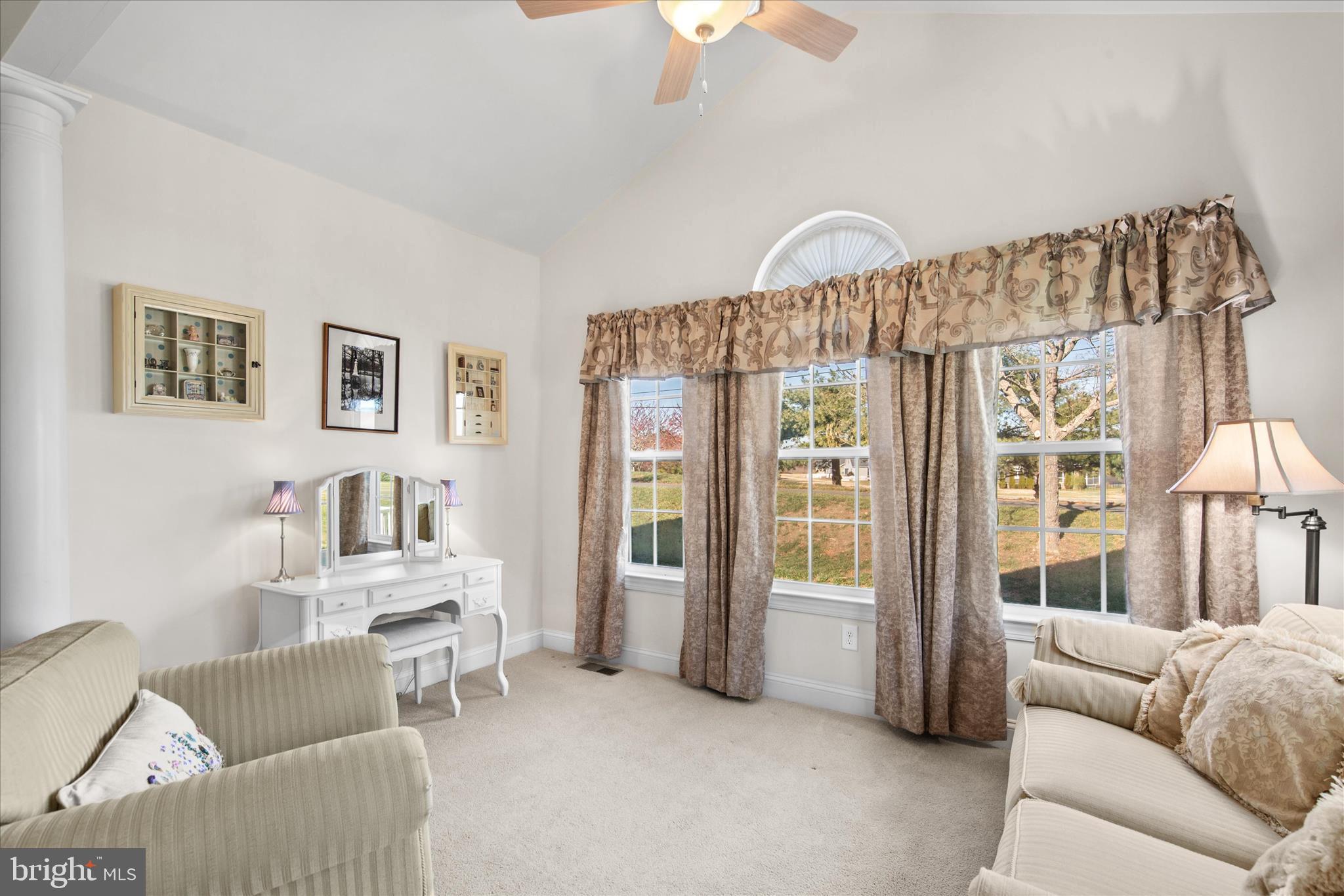 VINCENT OVERLOOK - Residential