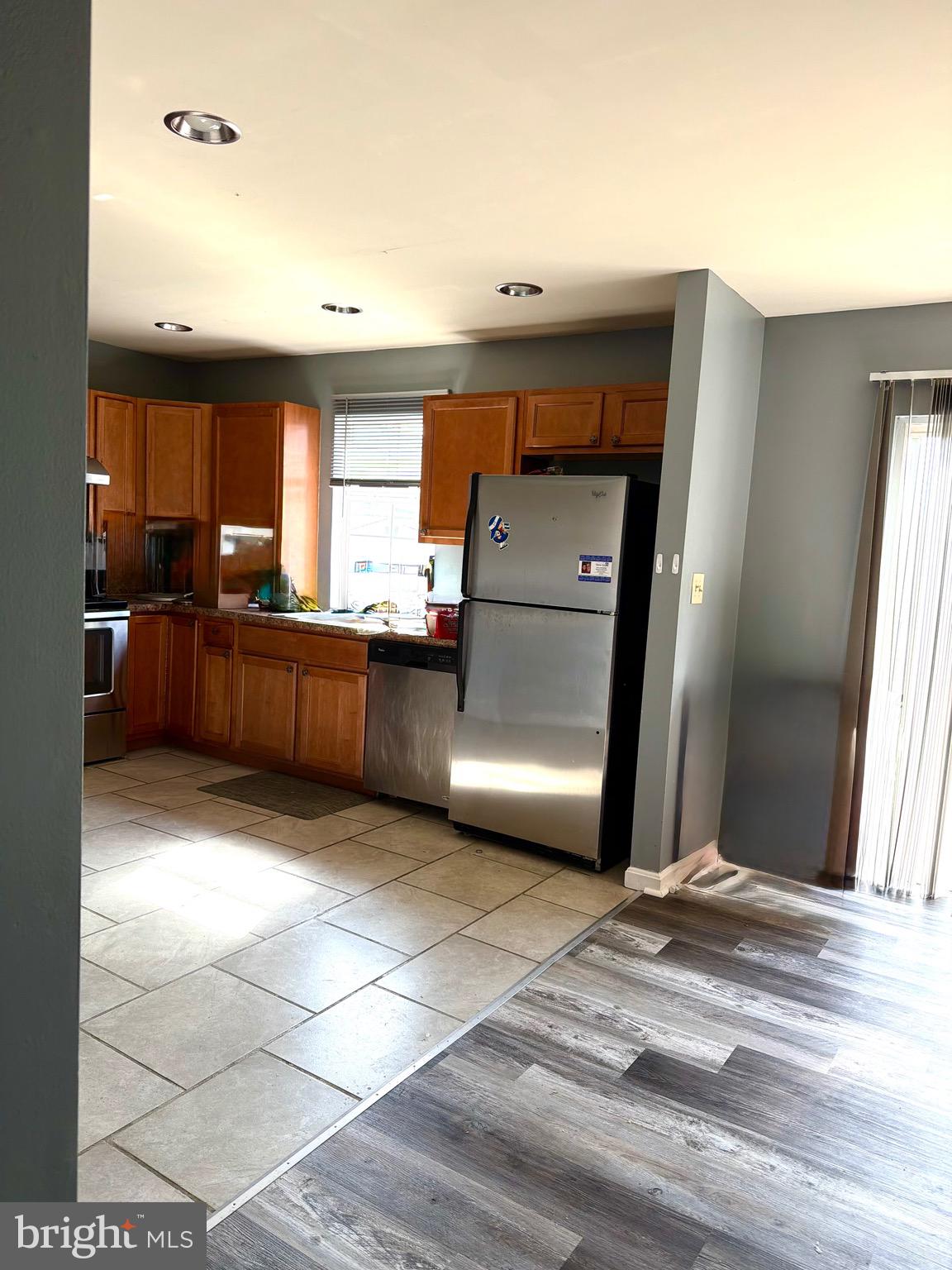 ABERDEEN HILLS - Residential