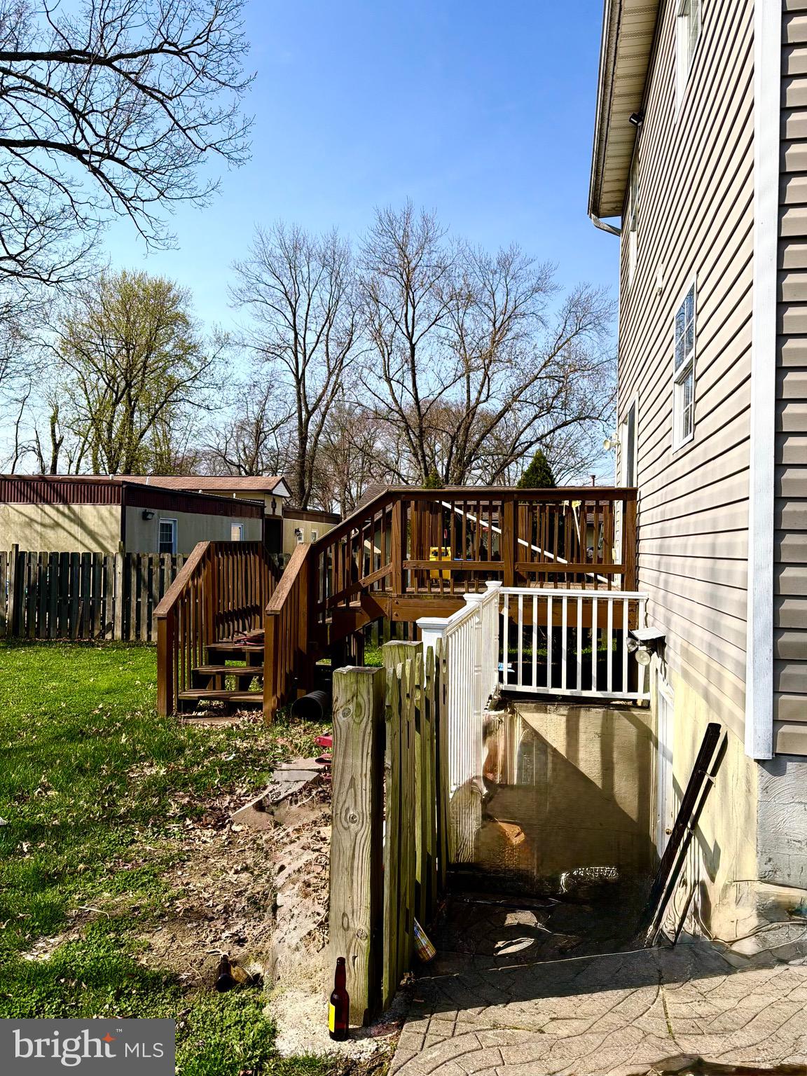 ABERDEEN HILLS - Residential