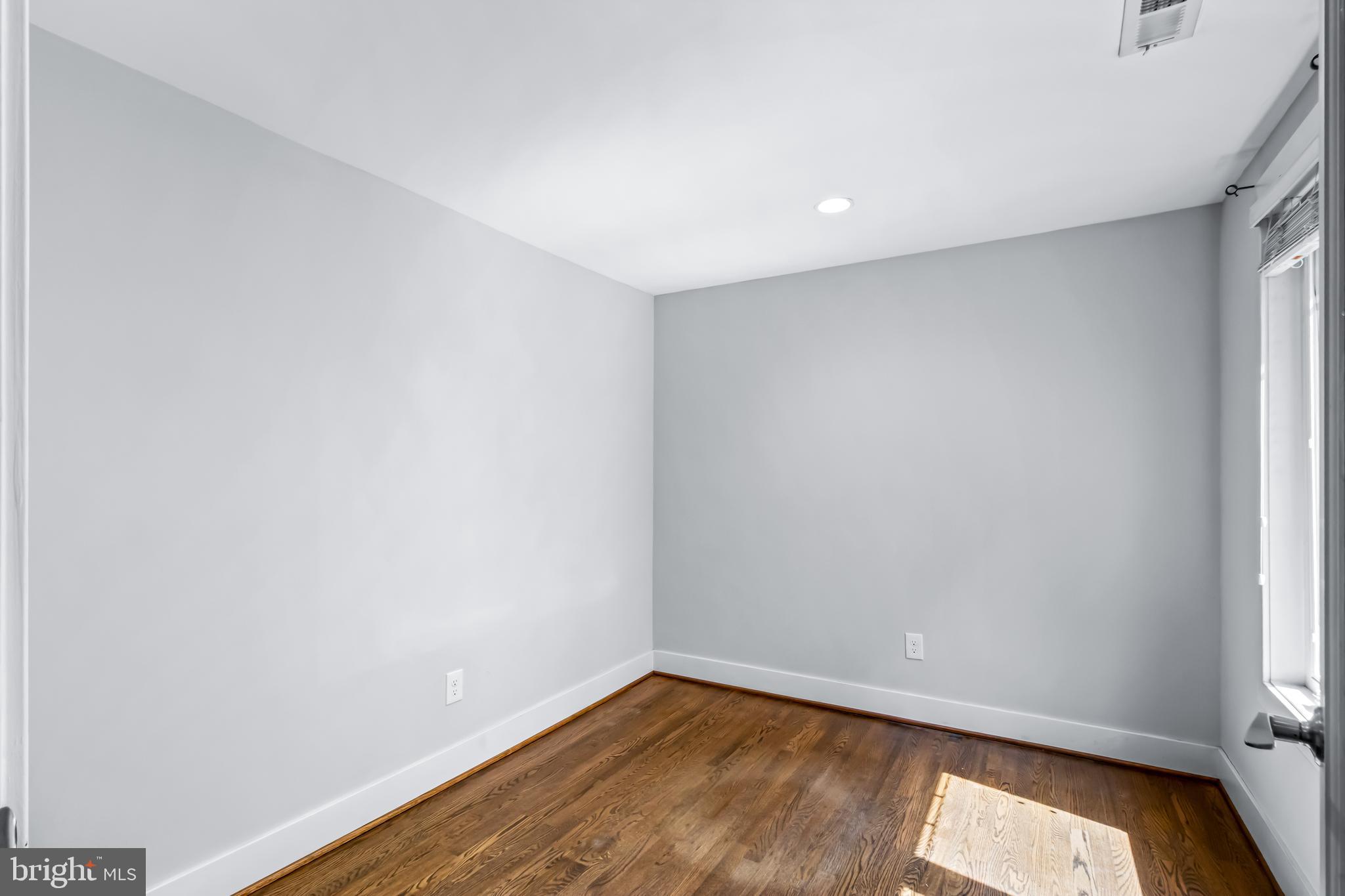BANNOCKBURN - Residential