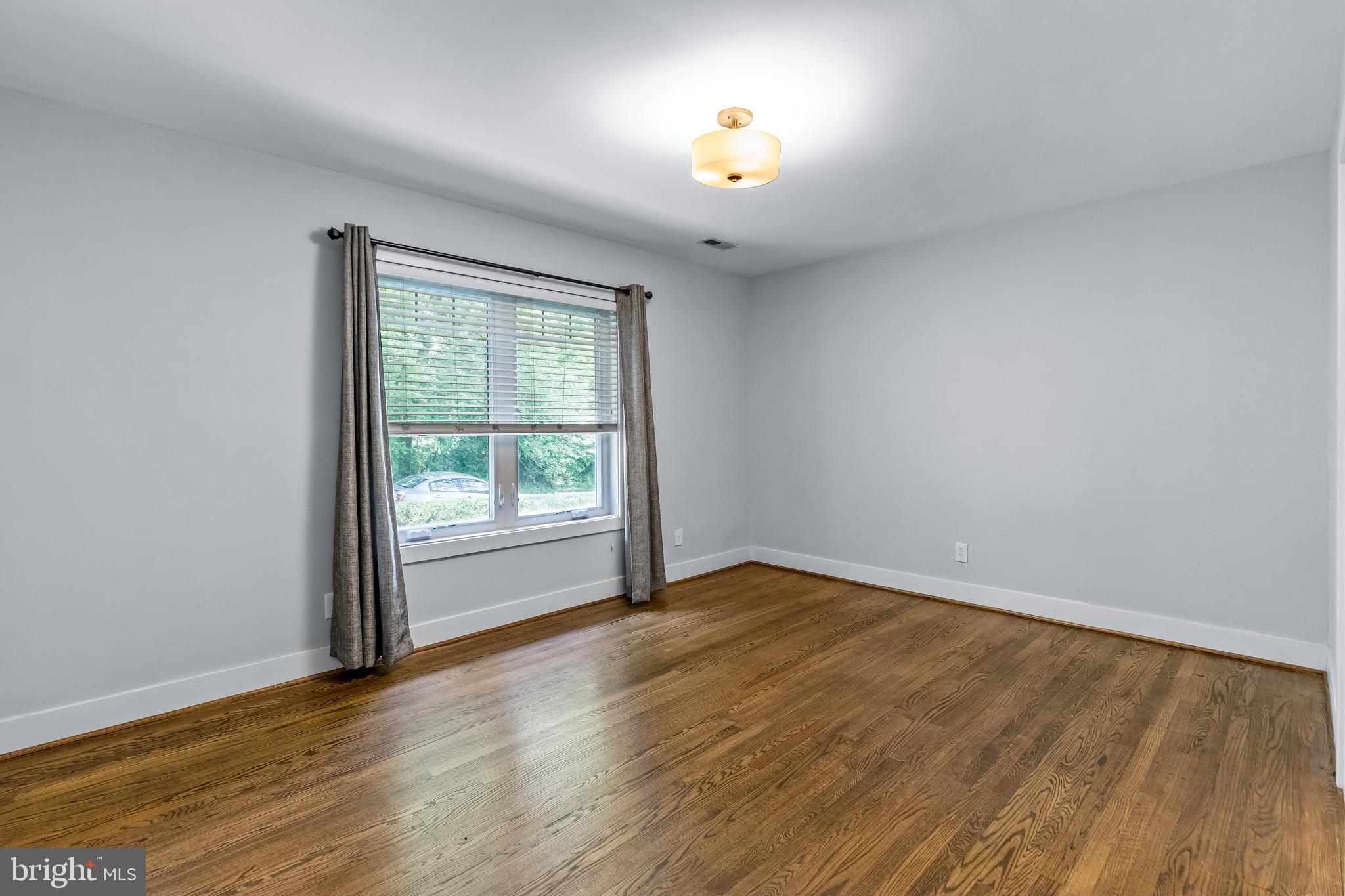 BANNOCKBURN - Residential