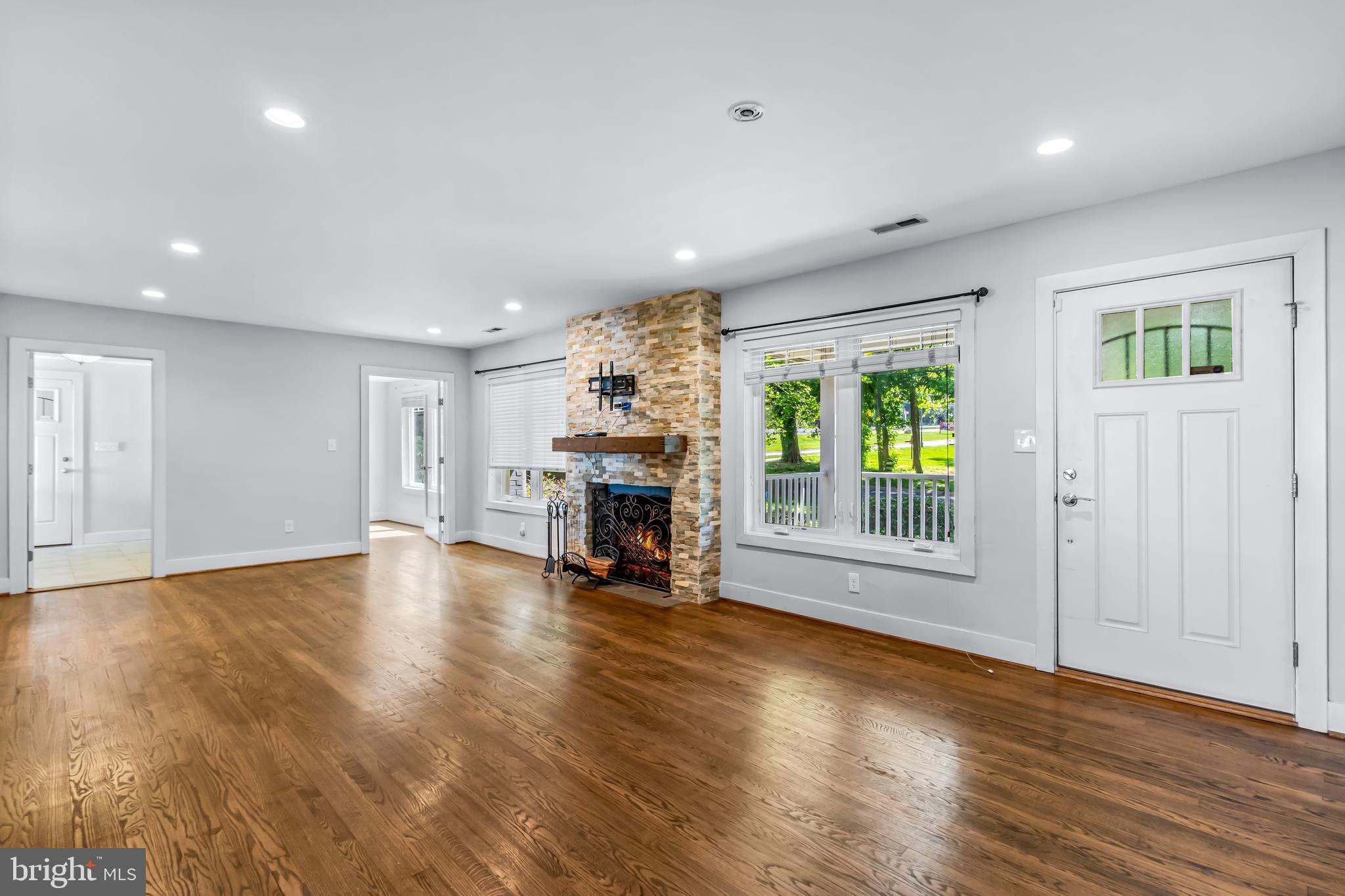 BANNOCKBURN - Residential