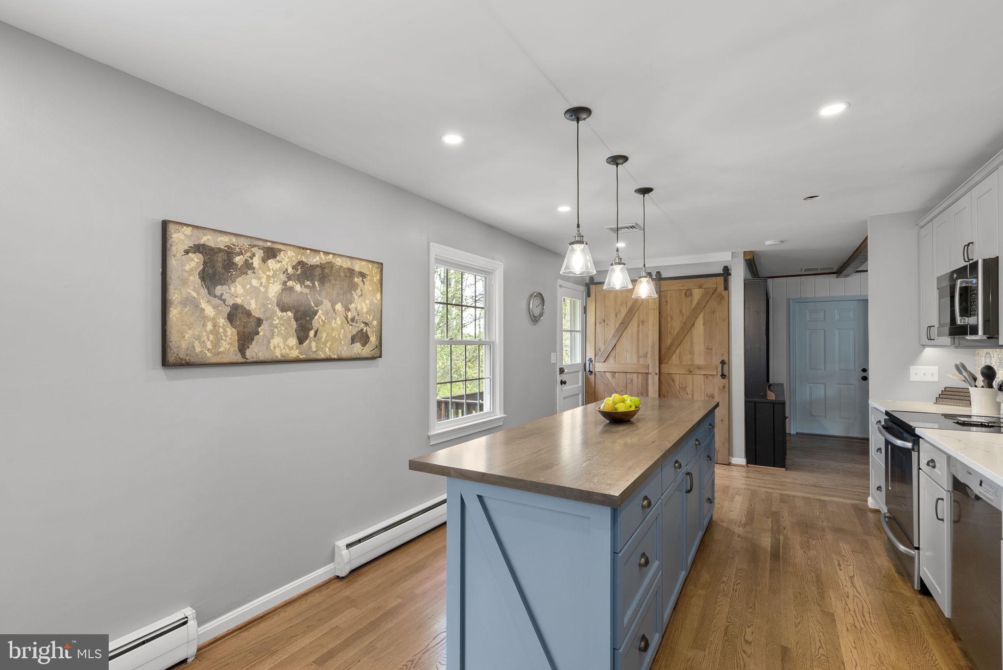 BRADFORDS REST - Residential