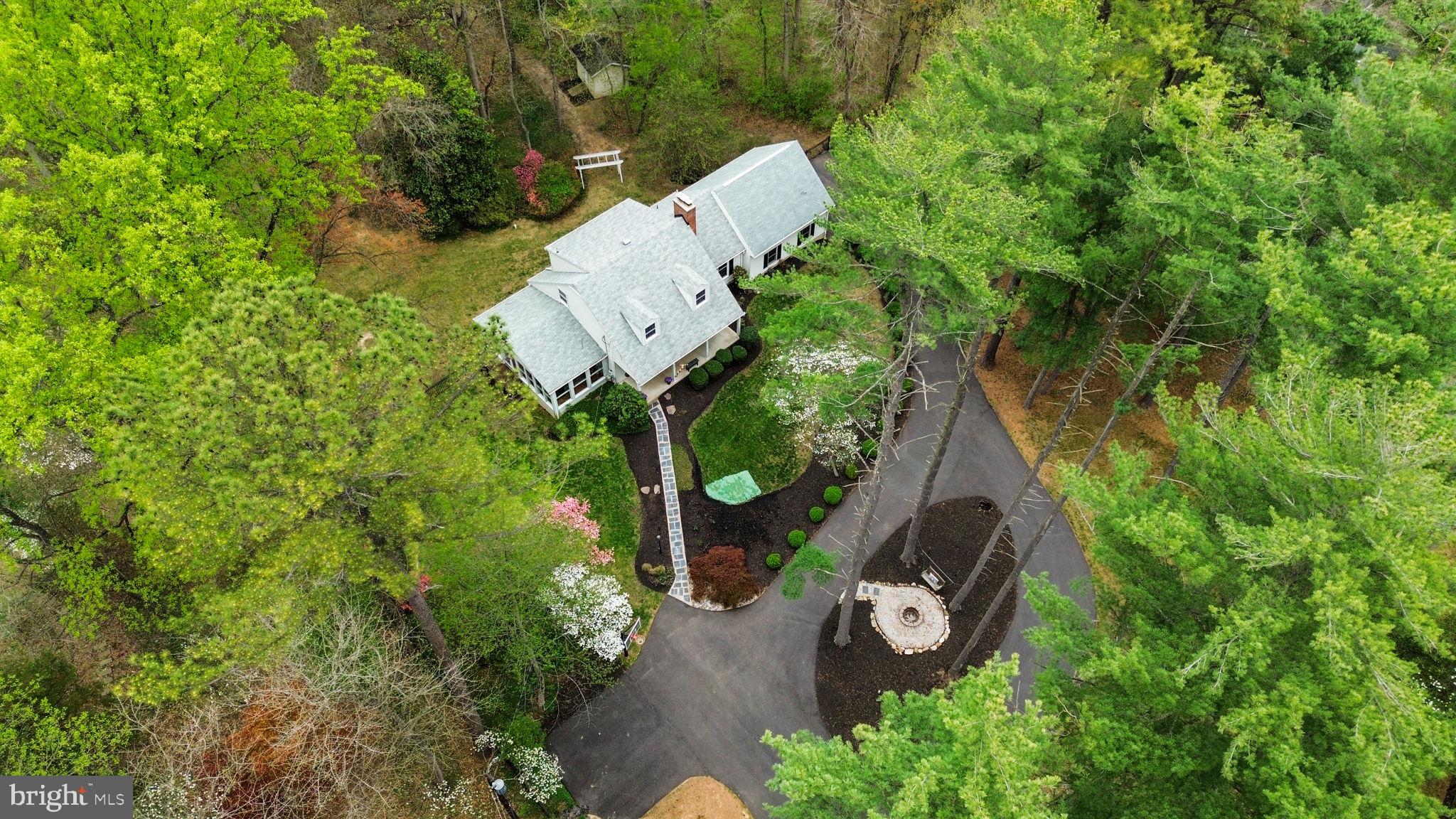 BRADFORDS REST - Residential