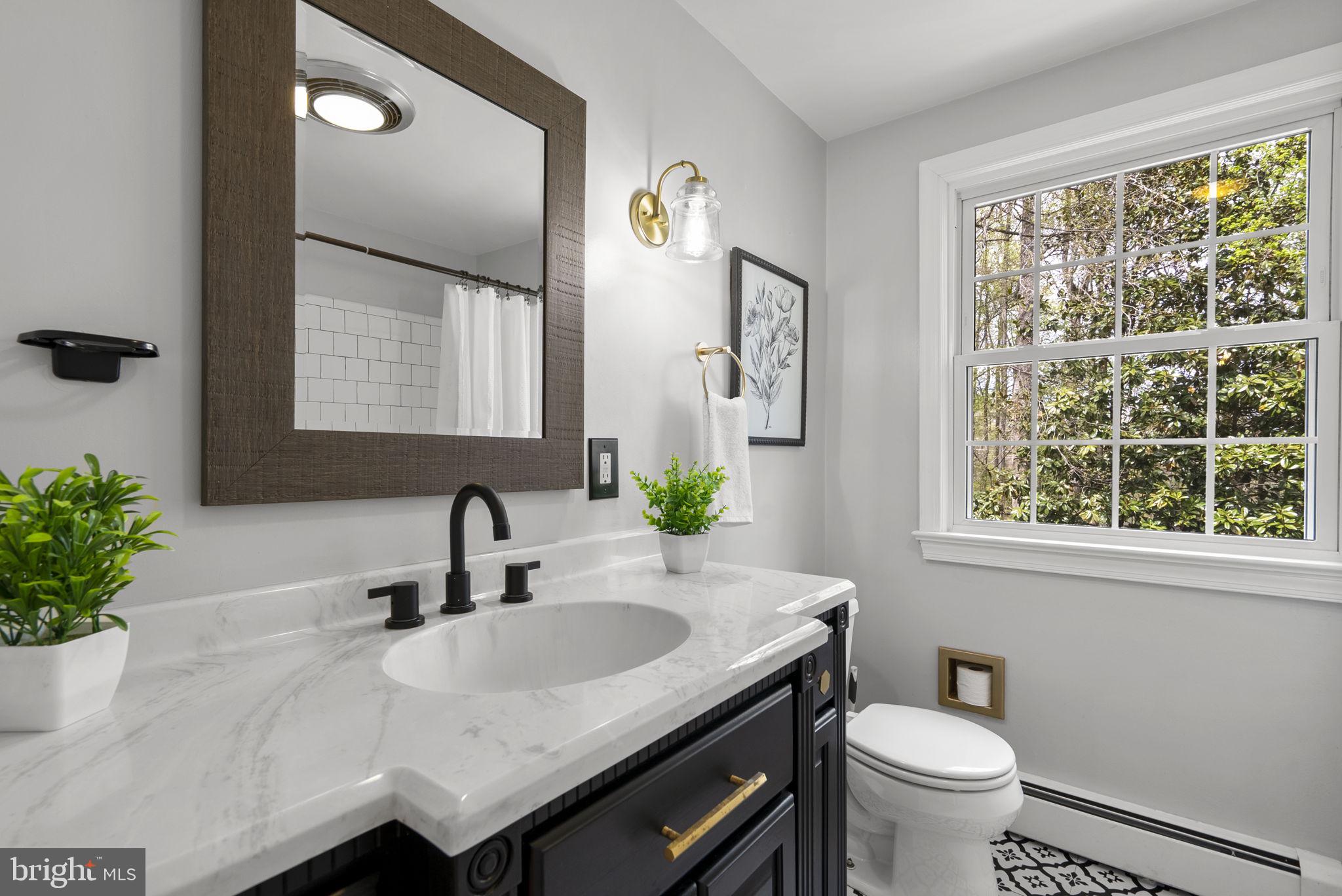 BRADFORDS REST - Residential