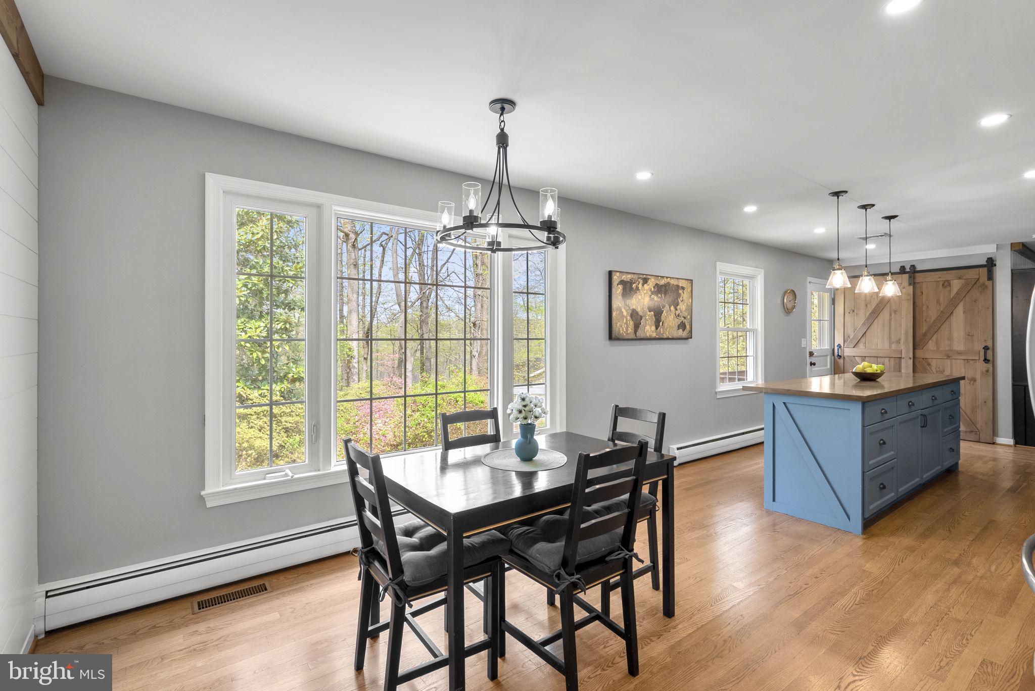 BRADFORDS REST - Residential