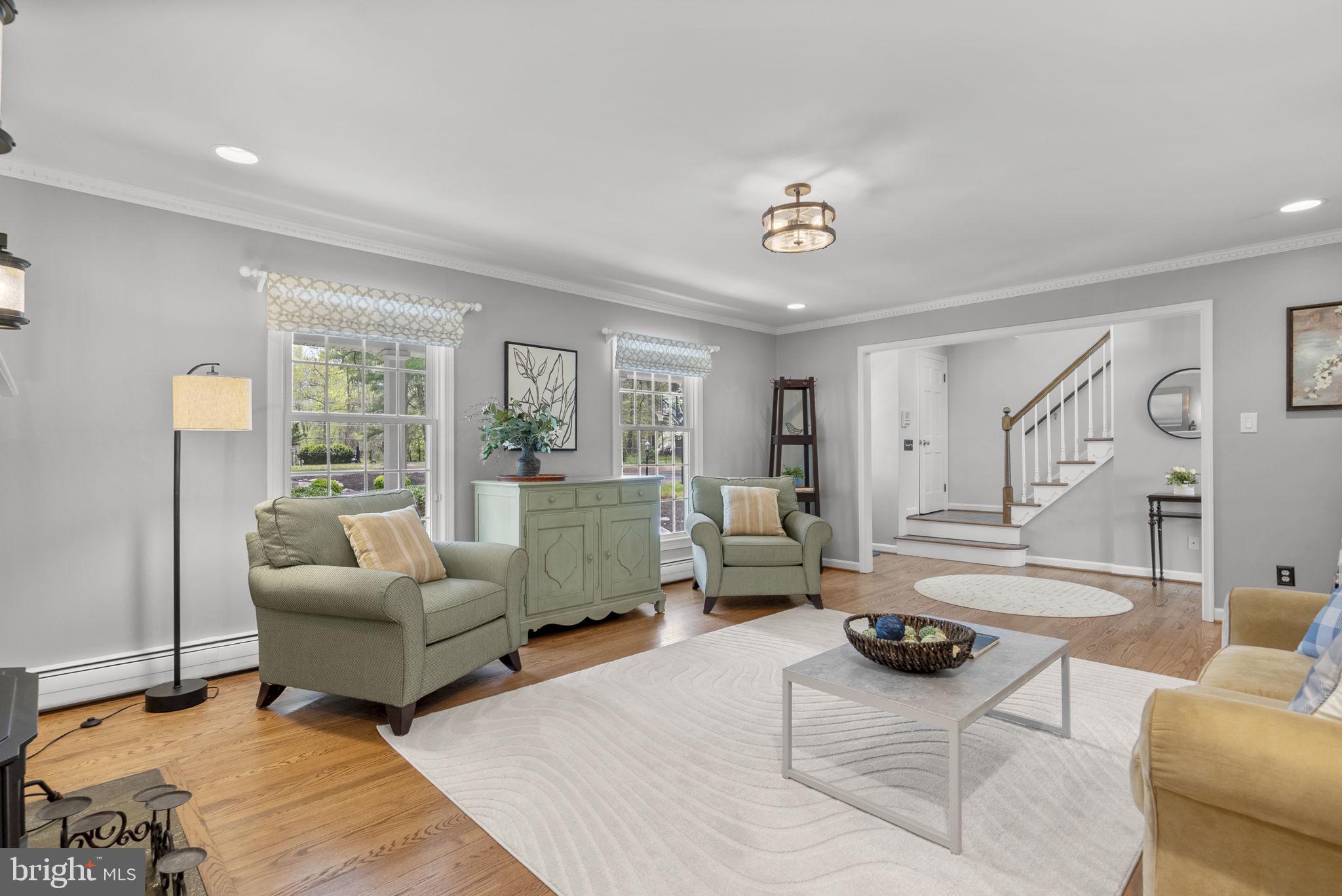 BRADFORDS REST - Residential