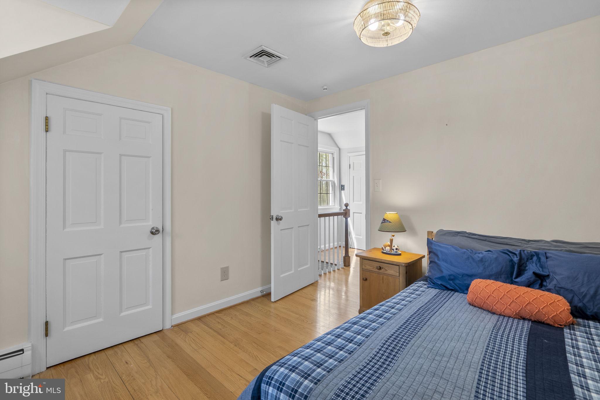 BRADFORDS REST - Residential