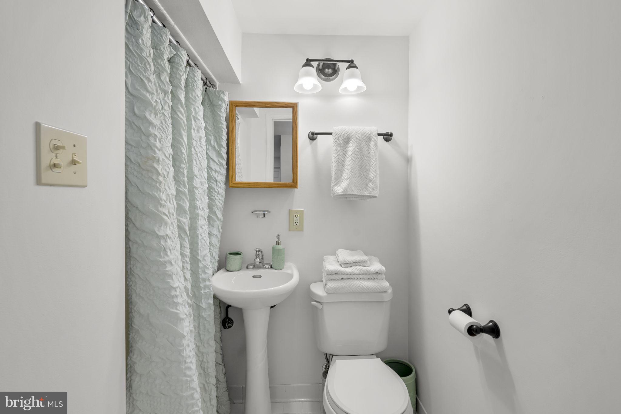 BRADFORDS REST - Residential