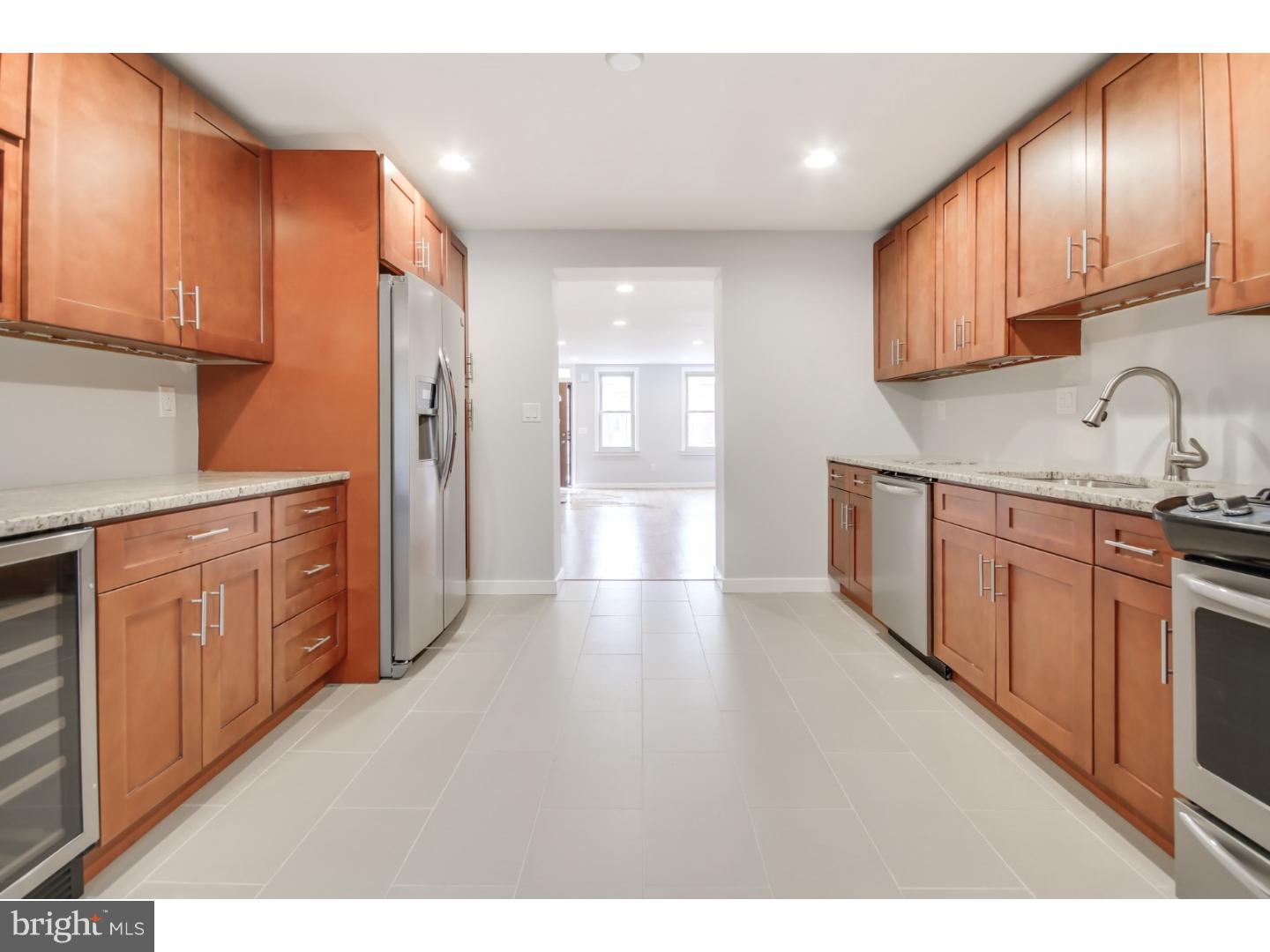 PASSYUNK SQUARE - Residential