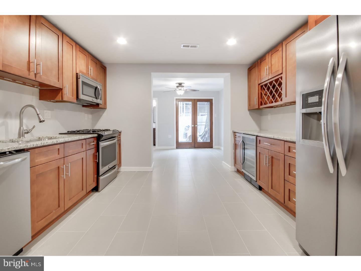 PASSYUNK SQUARE - Residential