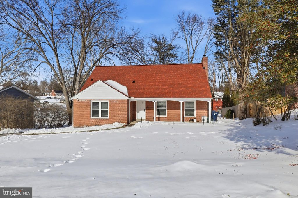 Photo of 1529 Springside Drive, LANCASTER, PA 17603 (MLS # PALA2083056)